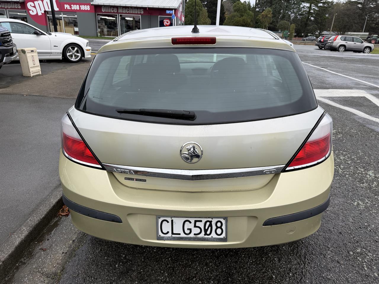 2005 Holden Astra Carousel 13