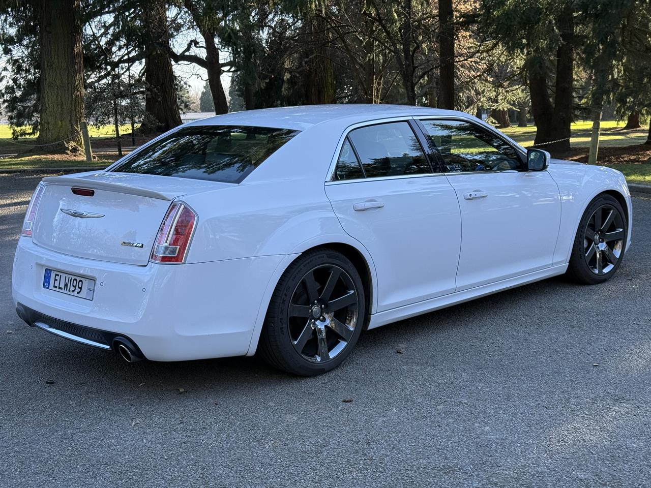 2012 Chrysler 300 SRT8 Carousel 11