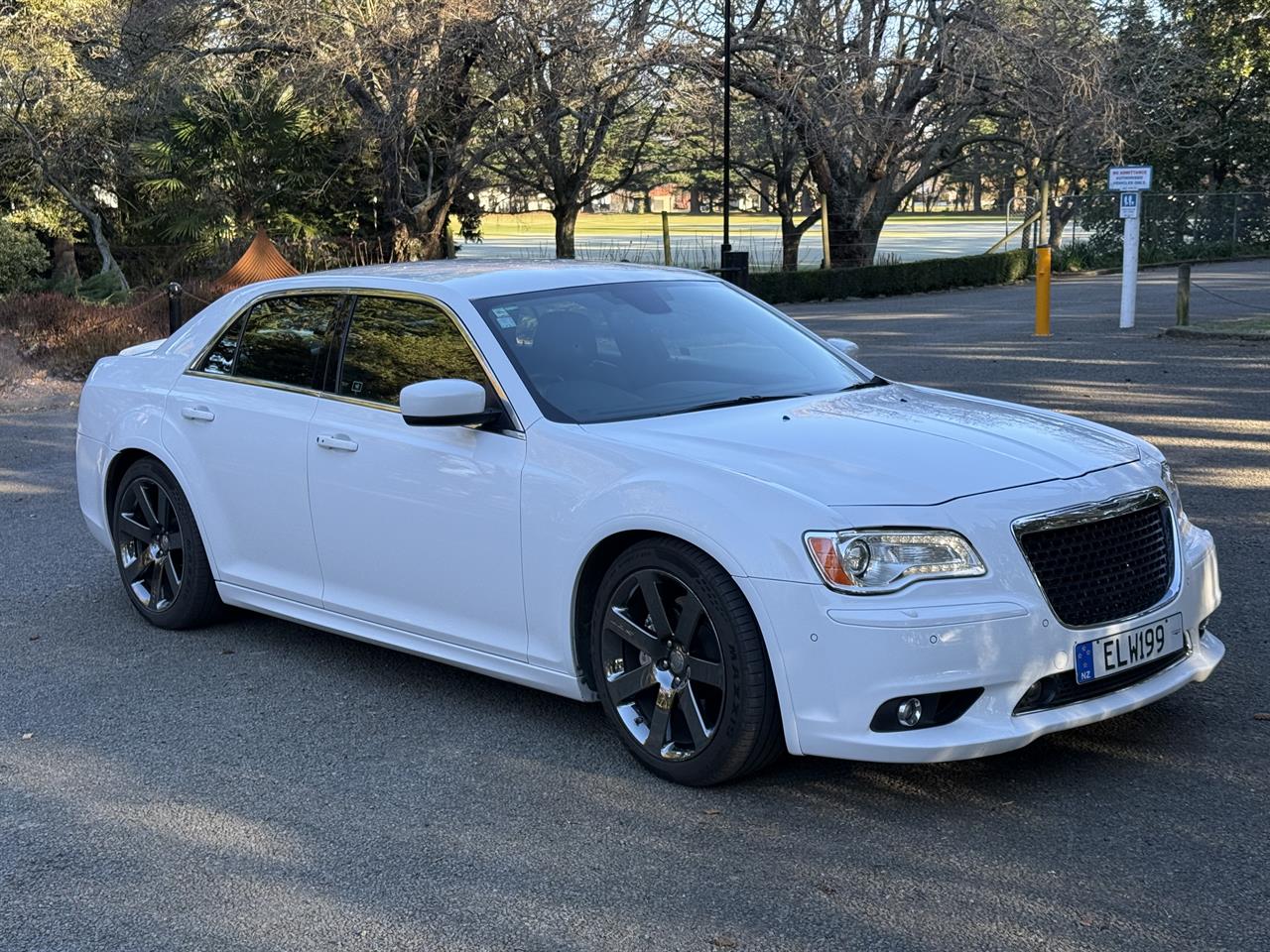 2012 Chrysler 300 SRT8