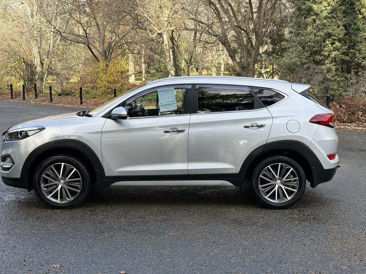 2017 Hyundai Tucson ELITE 2.0 Carousel 13