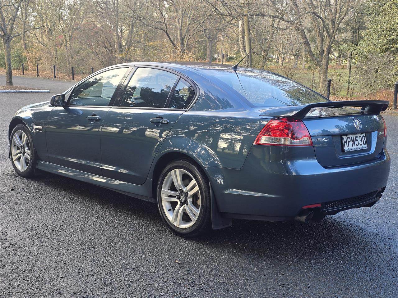 2010 Holden Commodore SV-6 Carousel 10