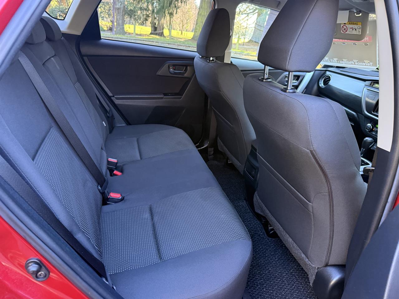 2013 Toyota Auris Carousel 6