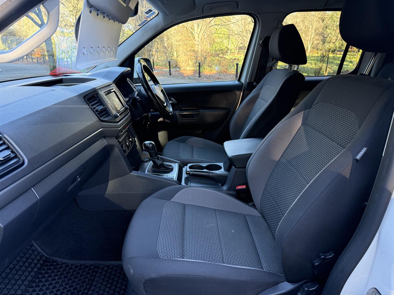 2021 Volkswagen Amarok Comfortline Carousel 3
