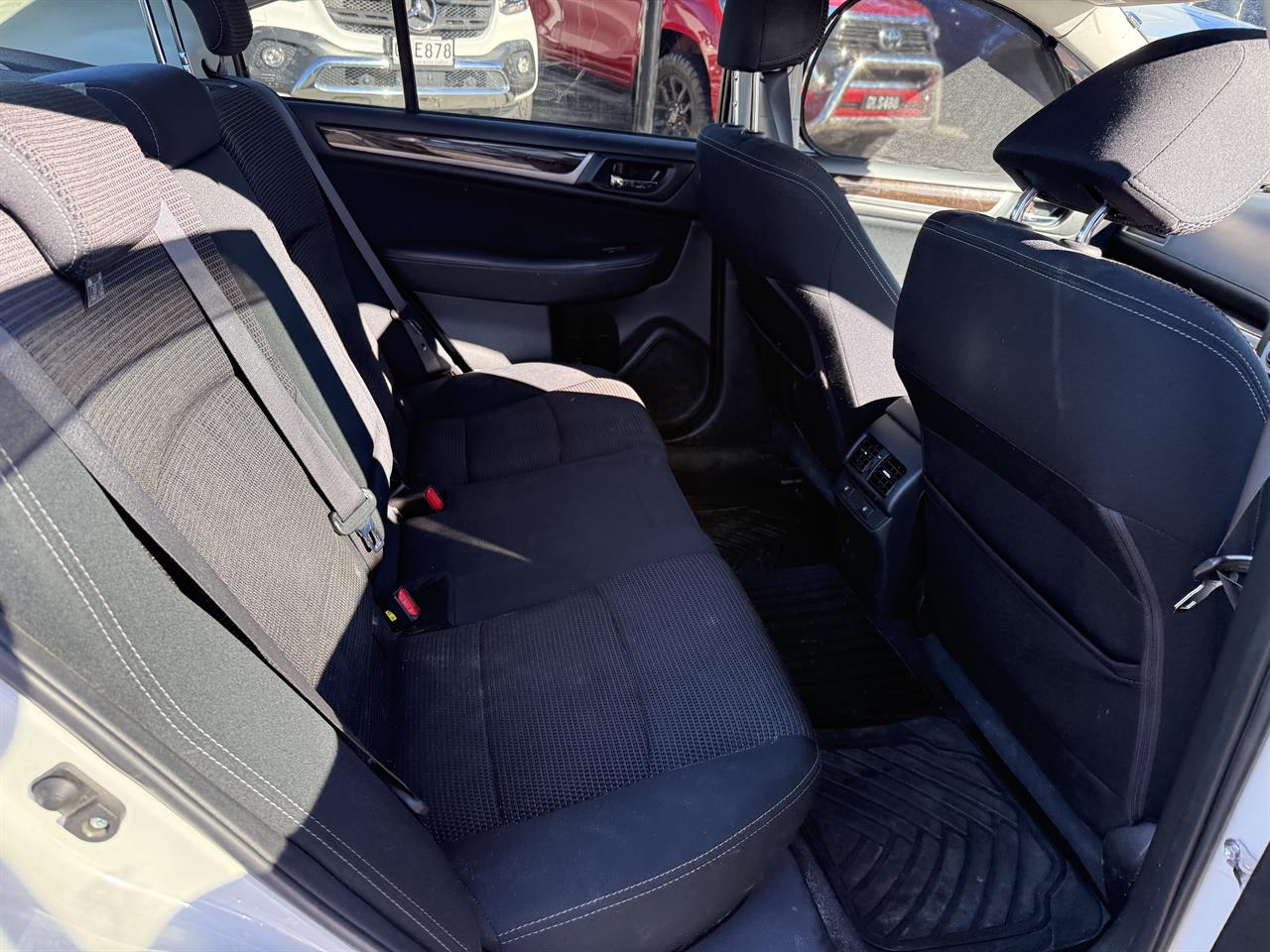 2014 Subaru Legacy B4 Carousel 6