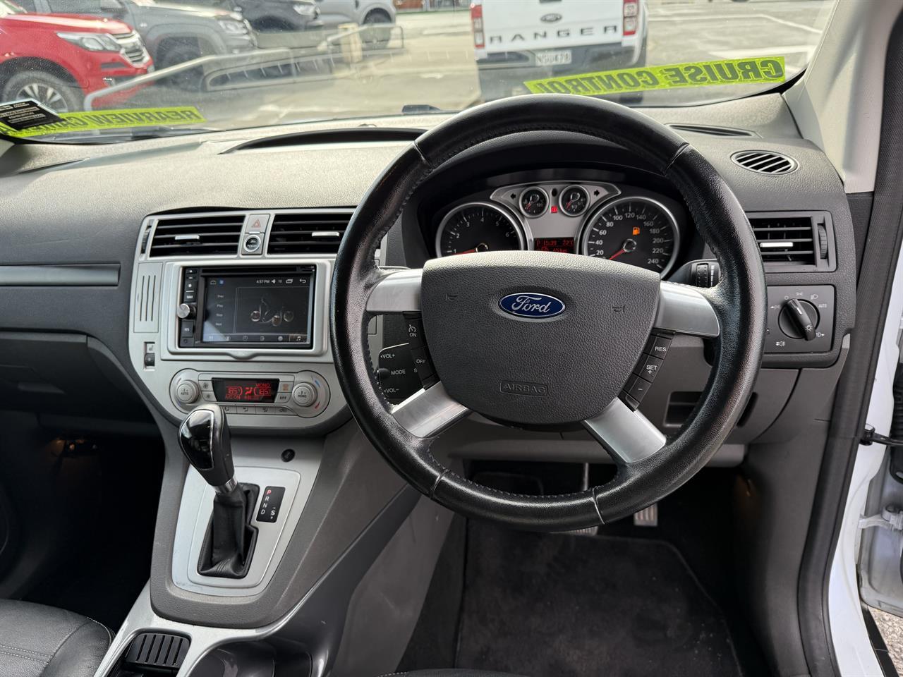 2012 Ford Kuga Collage 1