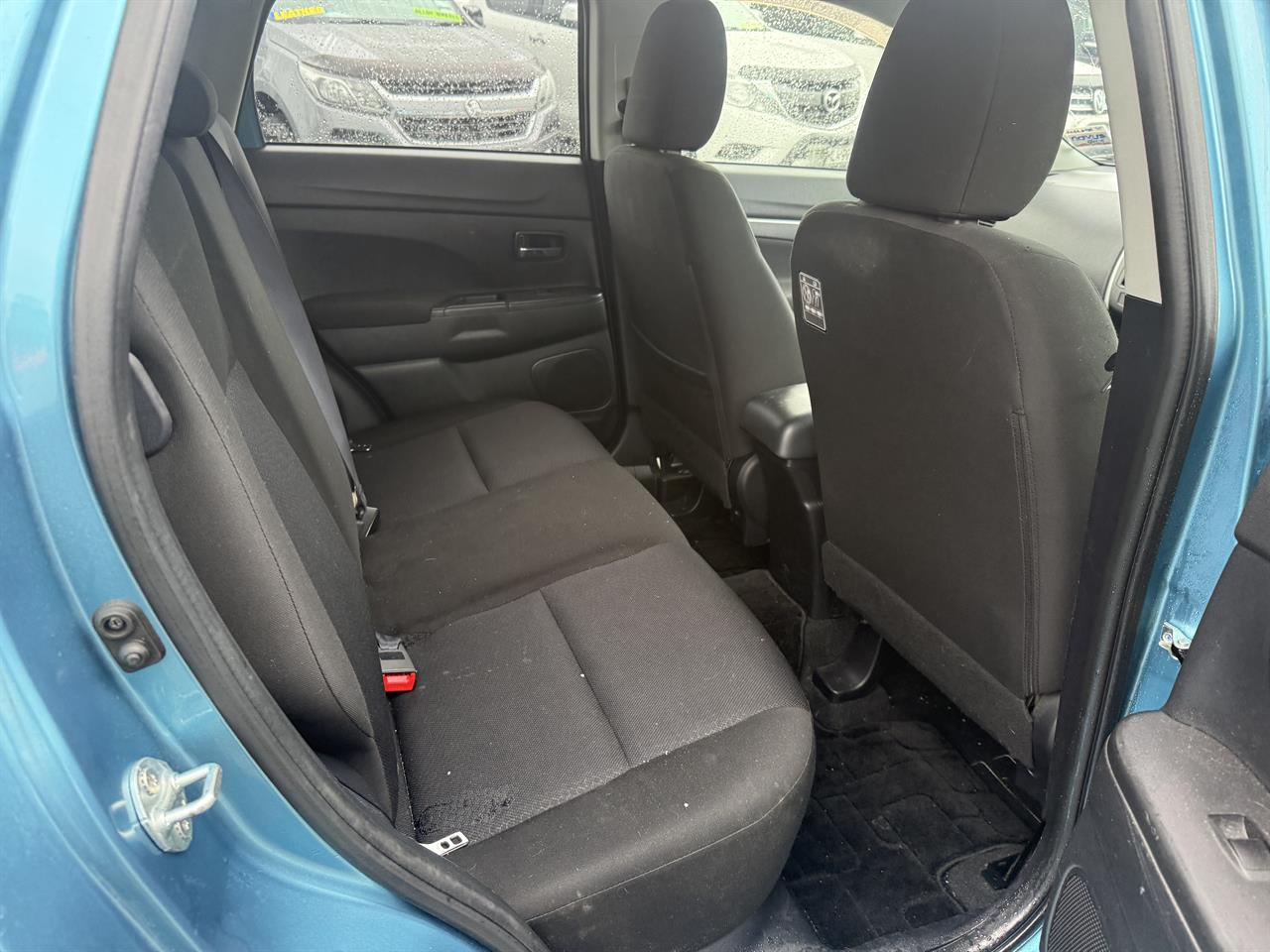 2010 Mitsubishi RVR Carousel 6