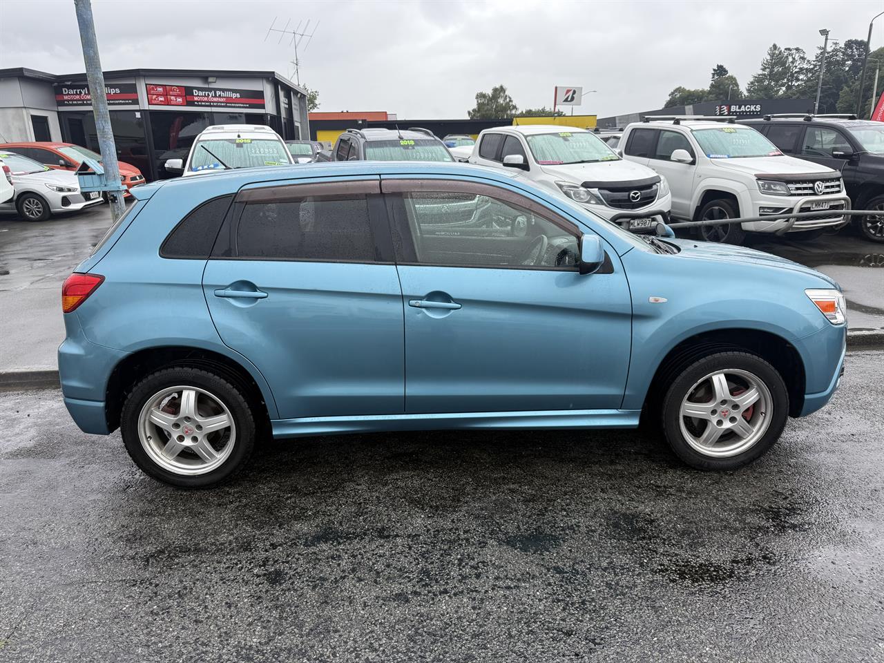 2010 Mitsubishi RVR Carousel 12