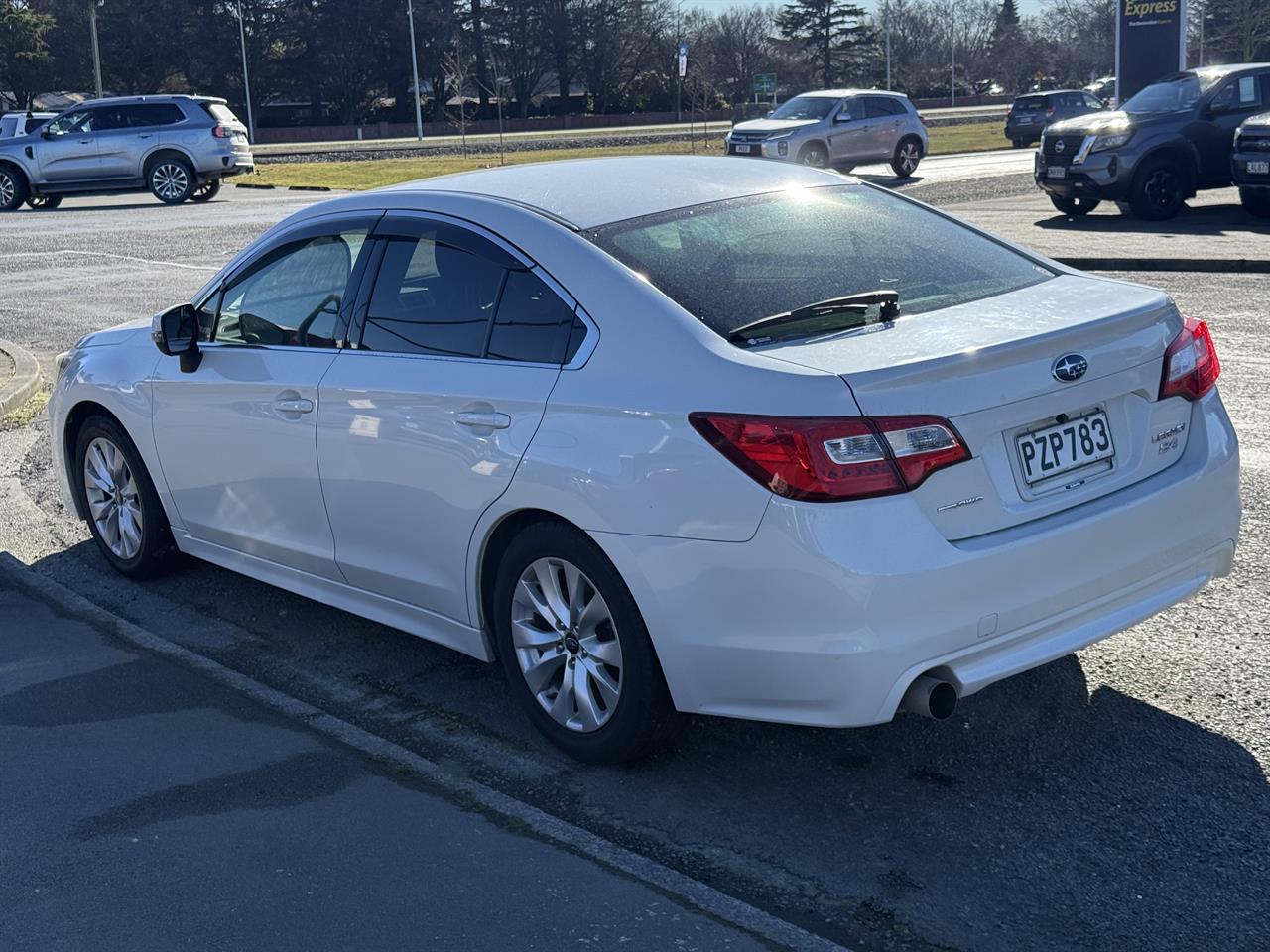 2014 Subaru Legacy B4 Carousel 9