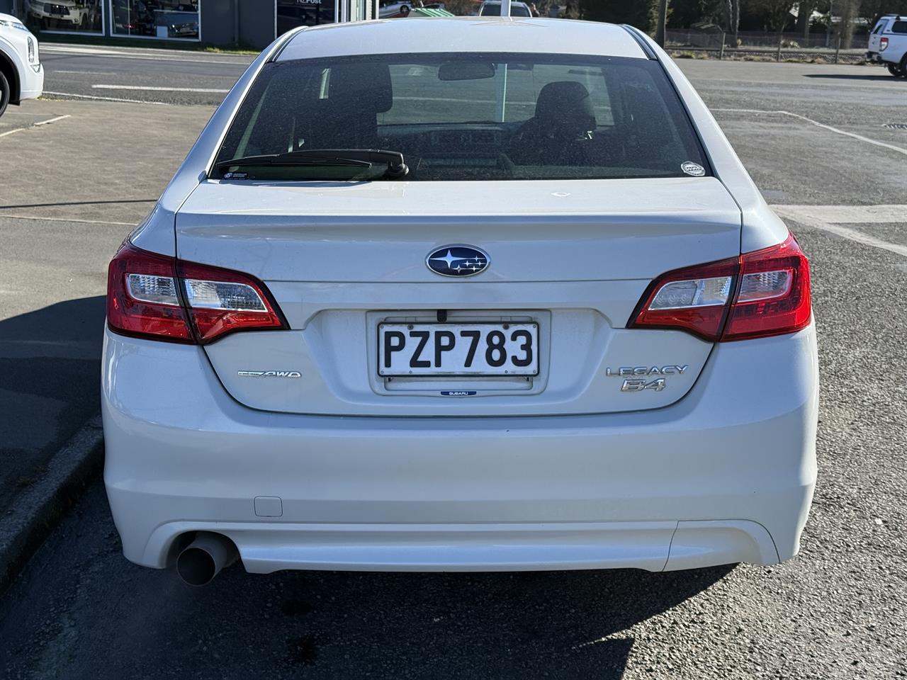 2014 Subaru Legacy B4 Carousel 13