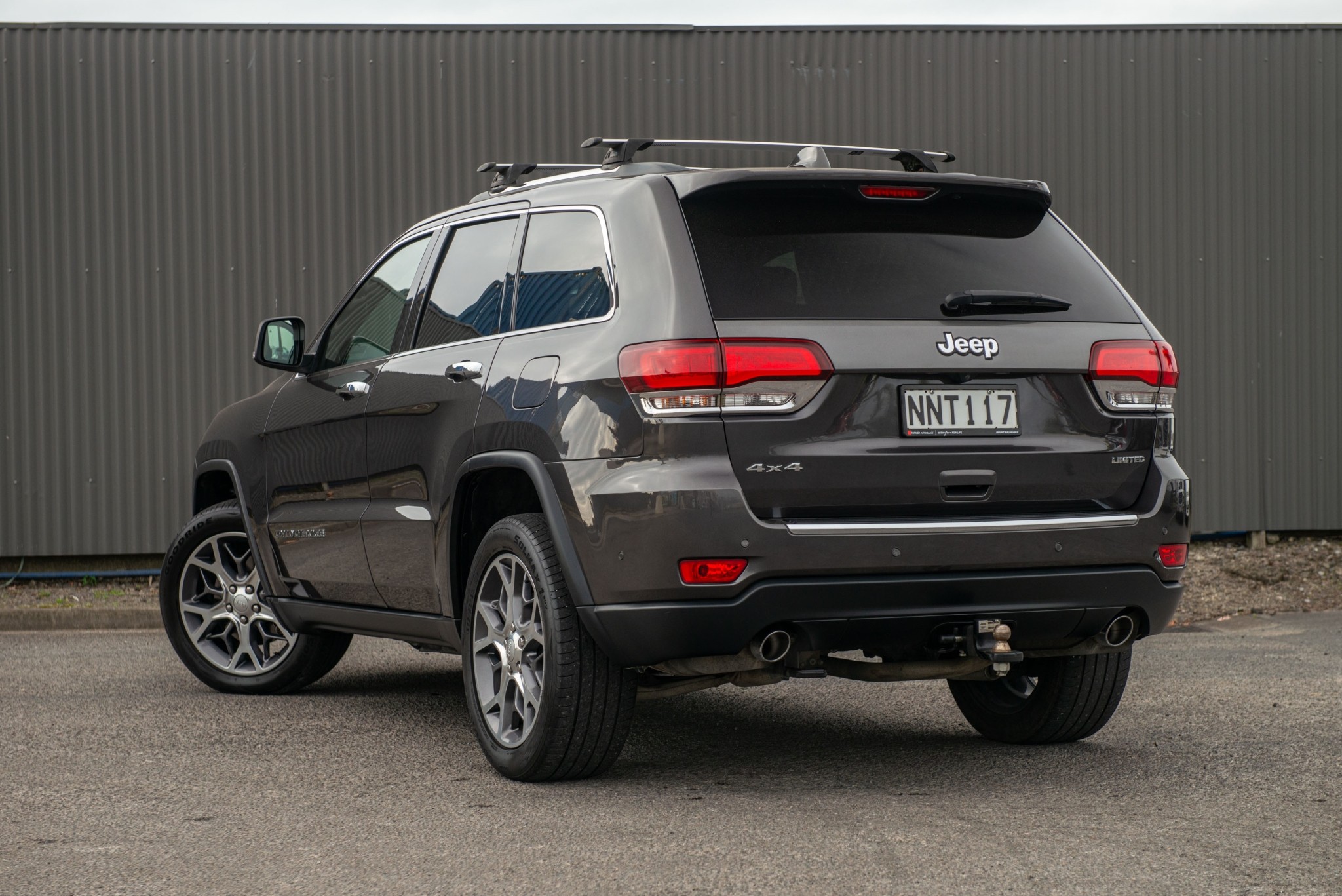 2021 Jeep Grand Cherokee Limited 3.6P/4Wd/8At Carousel 2
