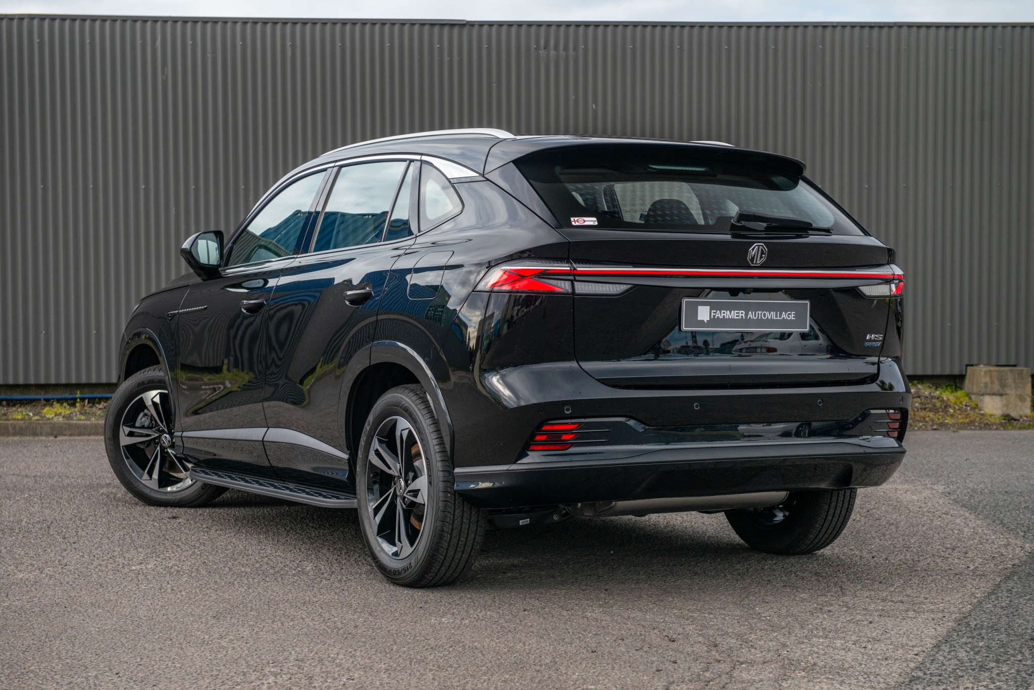 2026 MG HS EXCITE Super Hybrid PHEV Carousel 1