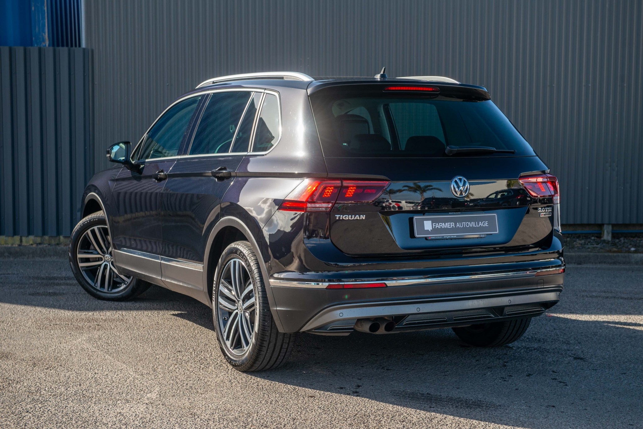 2017 Volkswagen Tiguan TSI Highline 4Motion Carousel 8