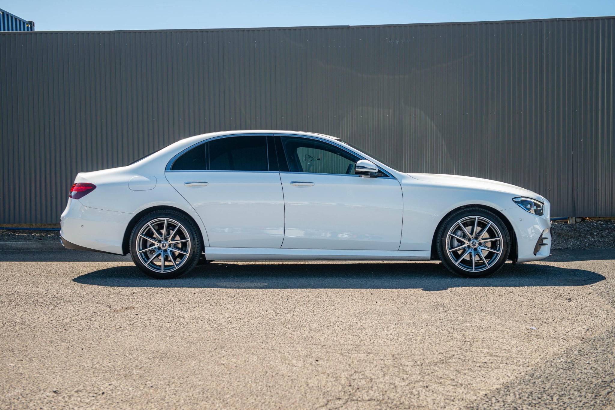 2022 Mercedes-Benz E 200 E200 2.0Pt/9At Carousel 5