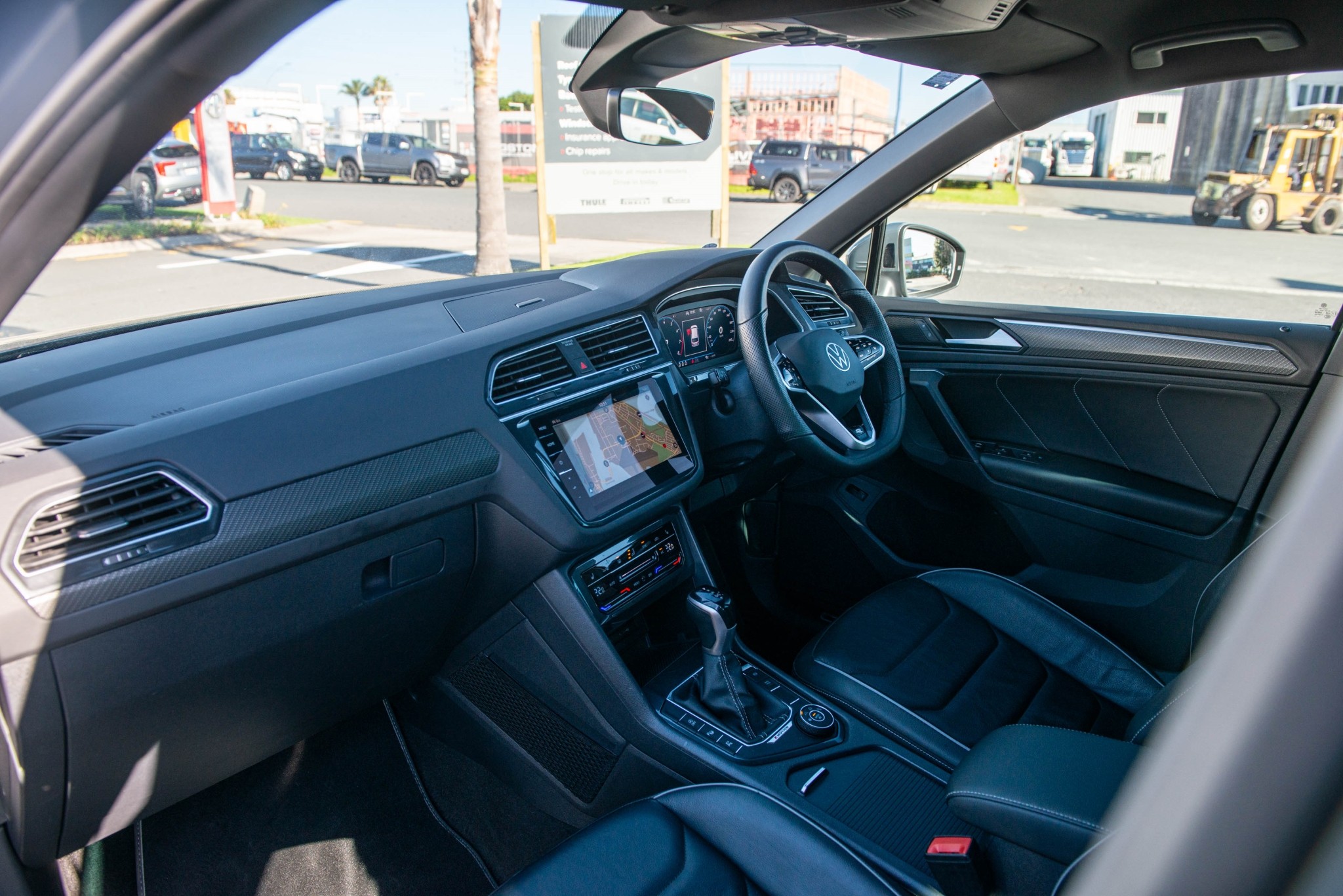 2021 Volkswagen Tiguan TSI R-Line 4Motion 2.0 Carousel 15