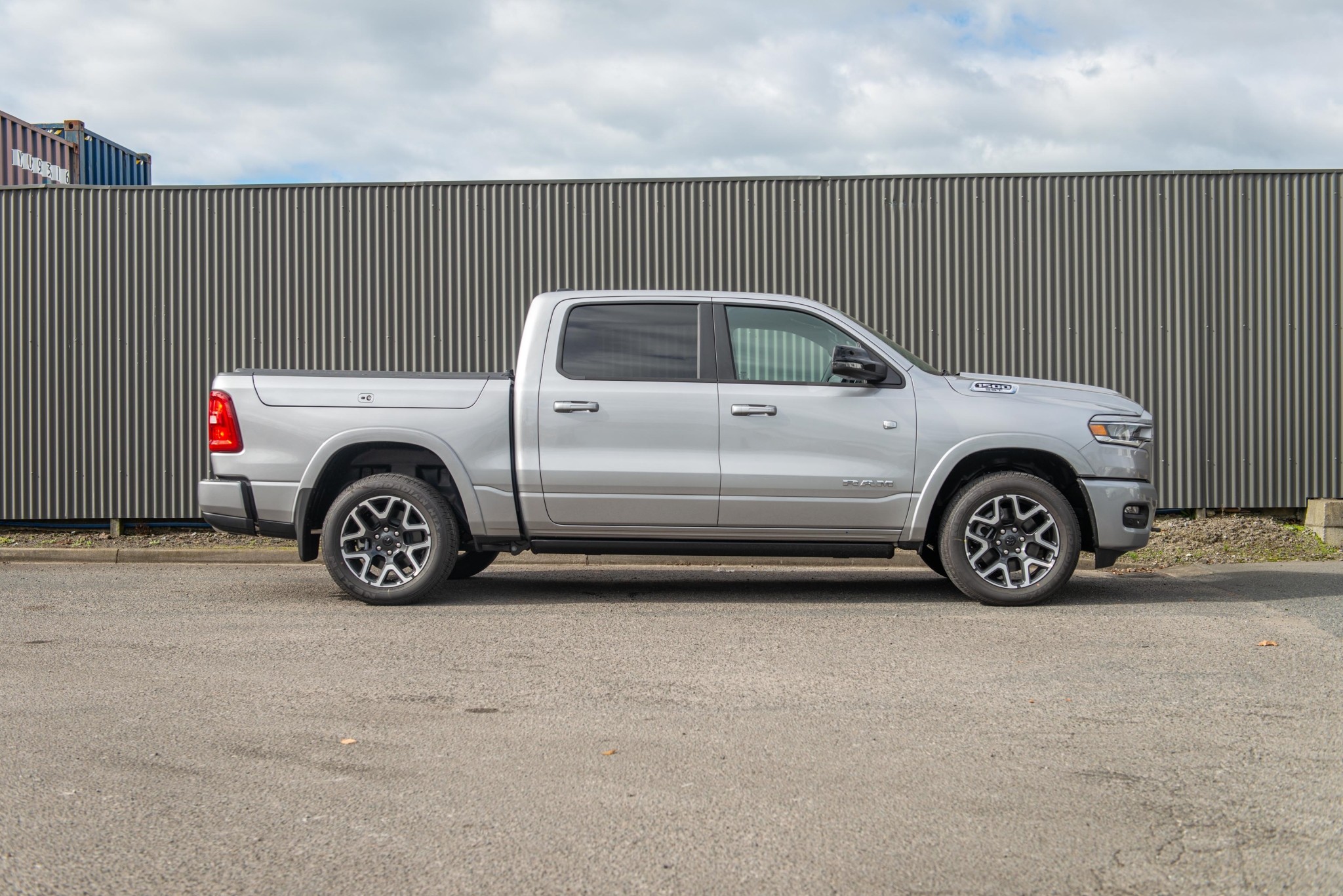 2026 RAM 1500 DT Laramie Sport Hurricane Carousel 4