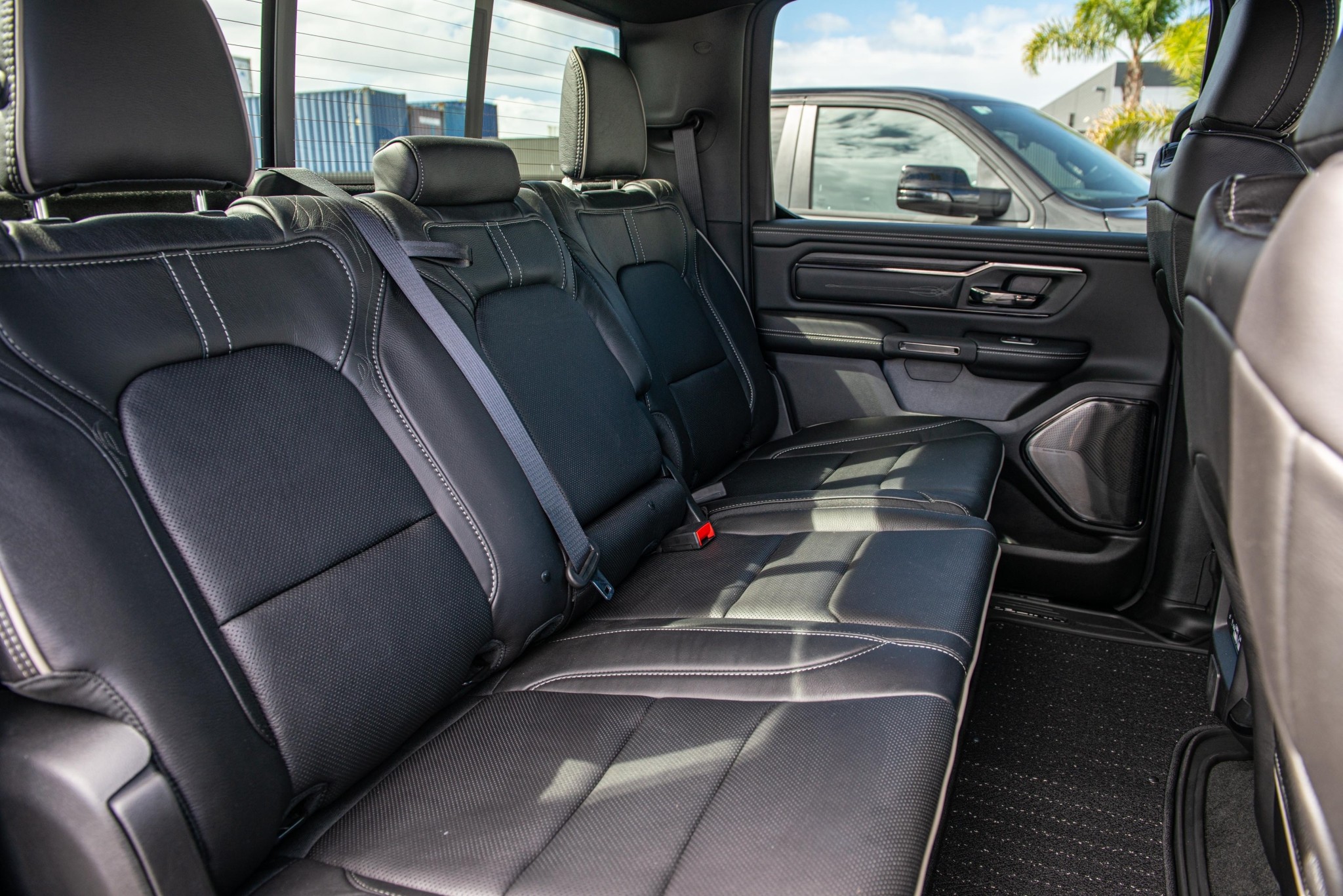 2026 RAM 1500 Limited I6 Rb Night Carousel 14