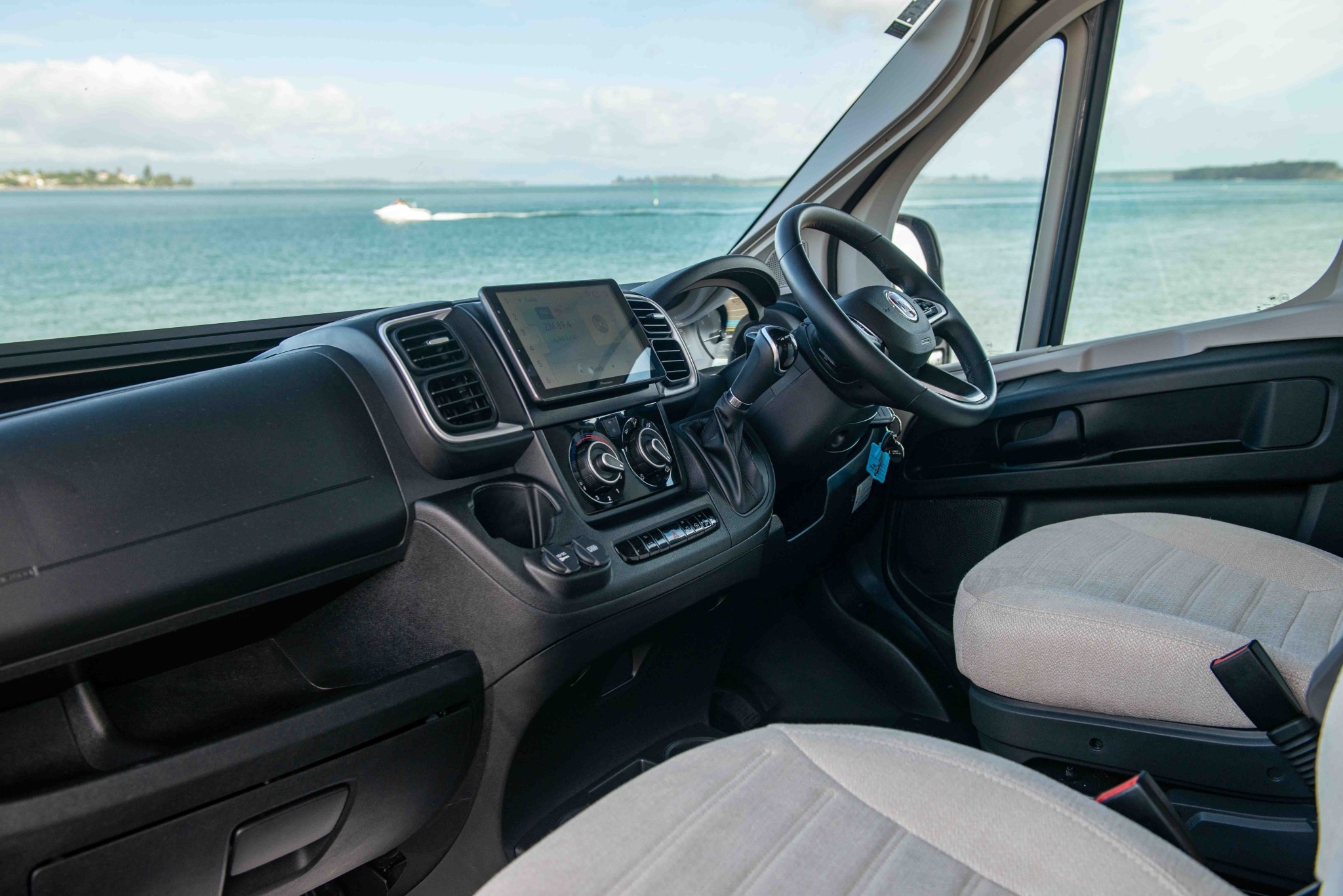 2024 Roller Team T-Line 700 Ducato Carousel 6