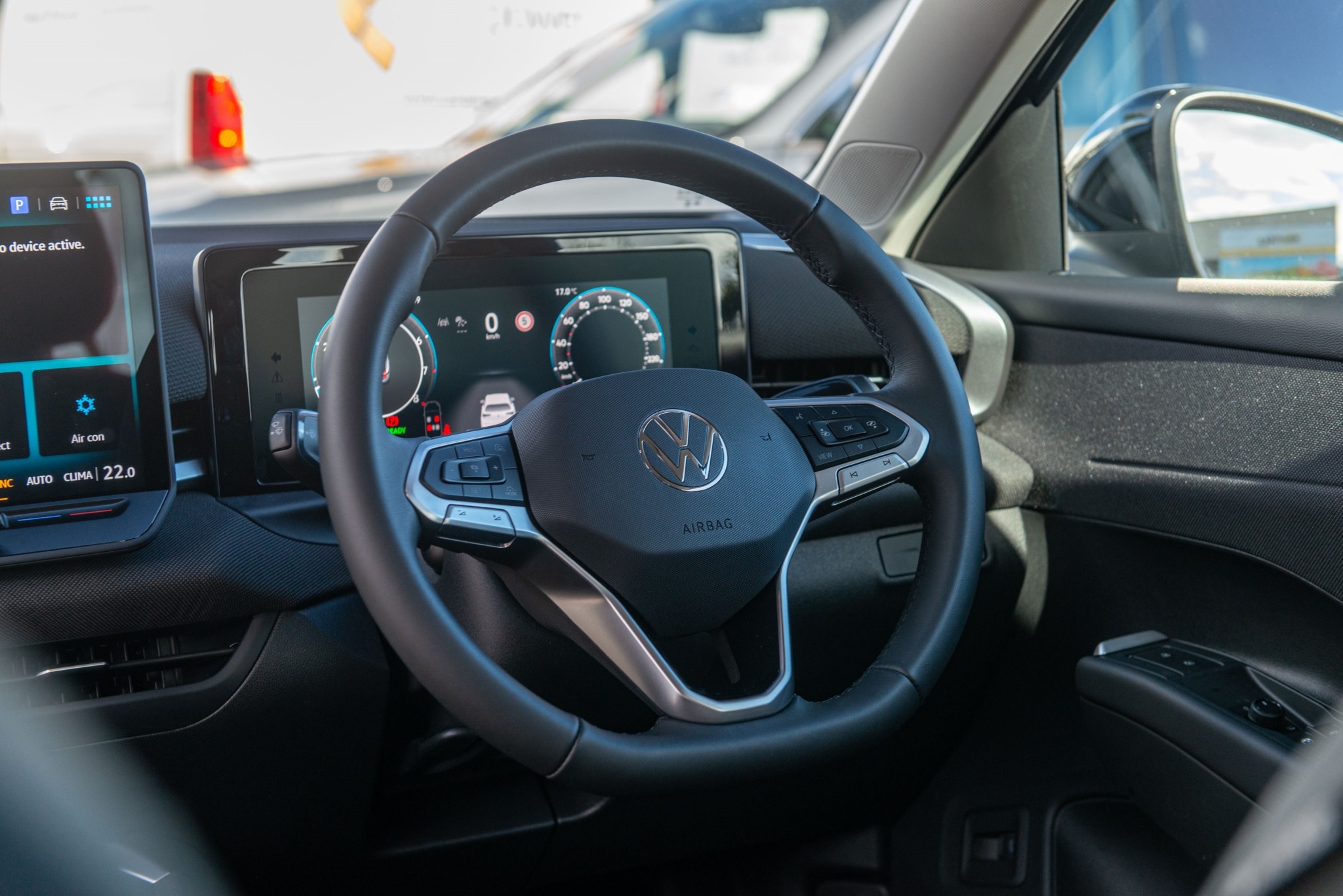 2026 Volkswagen T-Roc Life 1.5 2wd Carousel 14