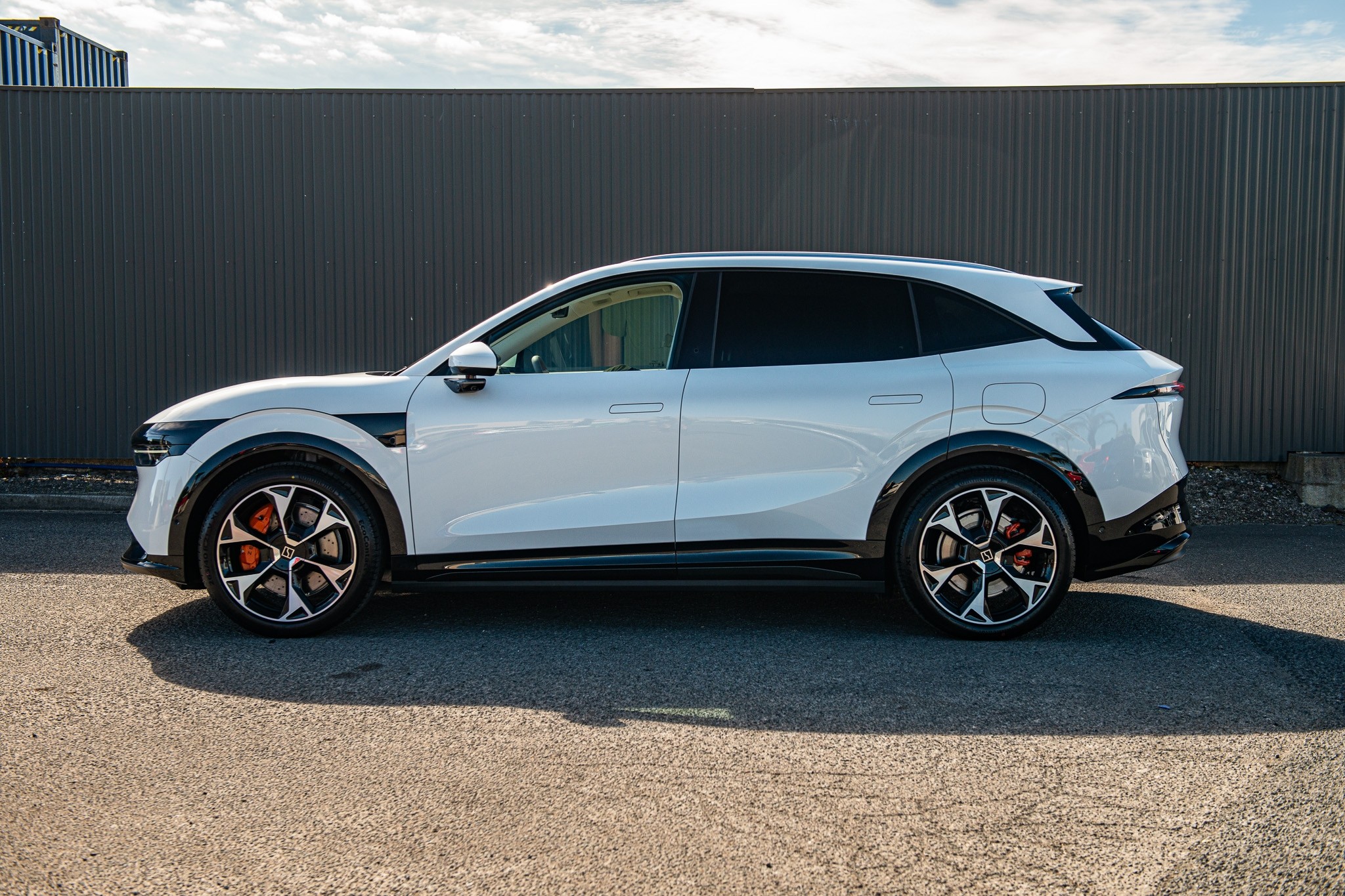 2026 Zeekr 7X Awd Performance Carousel 3