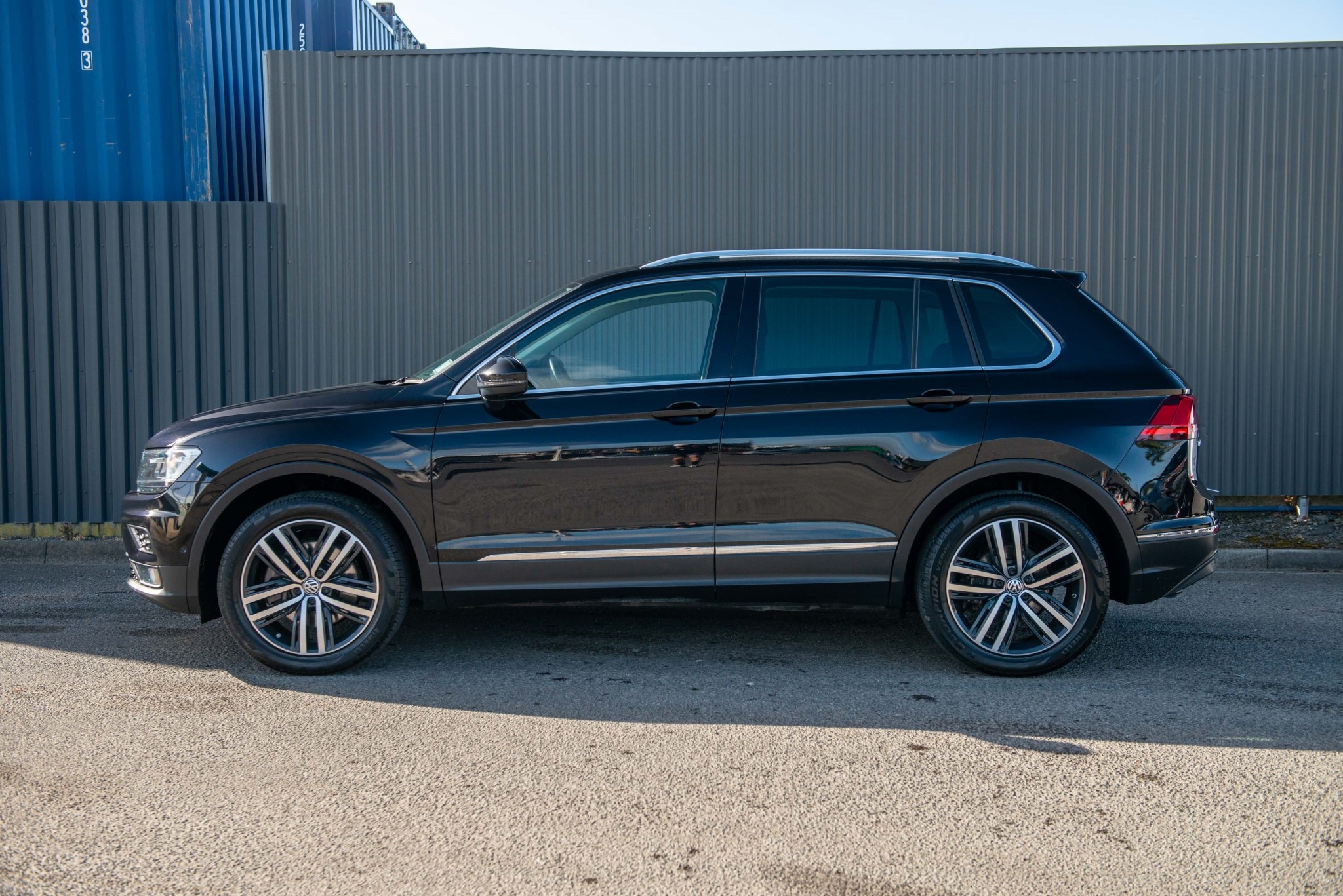 2017 Volkswagen Tiguan TSI Highline 4Motion Carousel 9