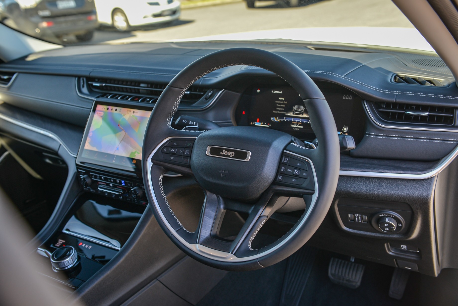 2026 Jeep Grand Cherokee Limited 5-Seat 3.6P Carousel 8