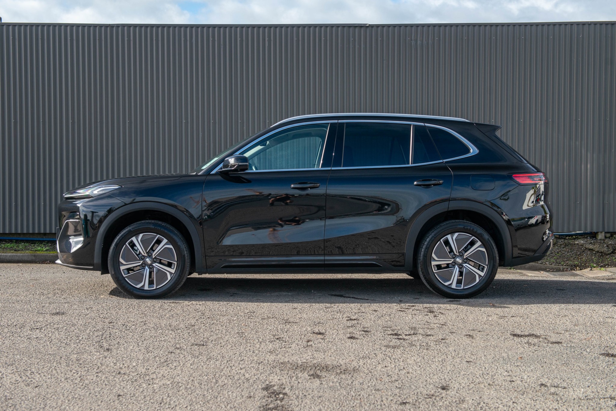 2025 Geely Starray EM-i Complete Phev/At Carousel 5