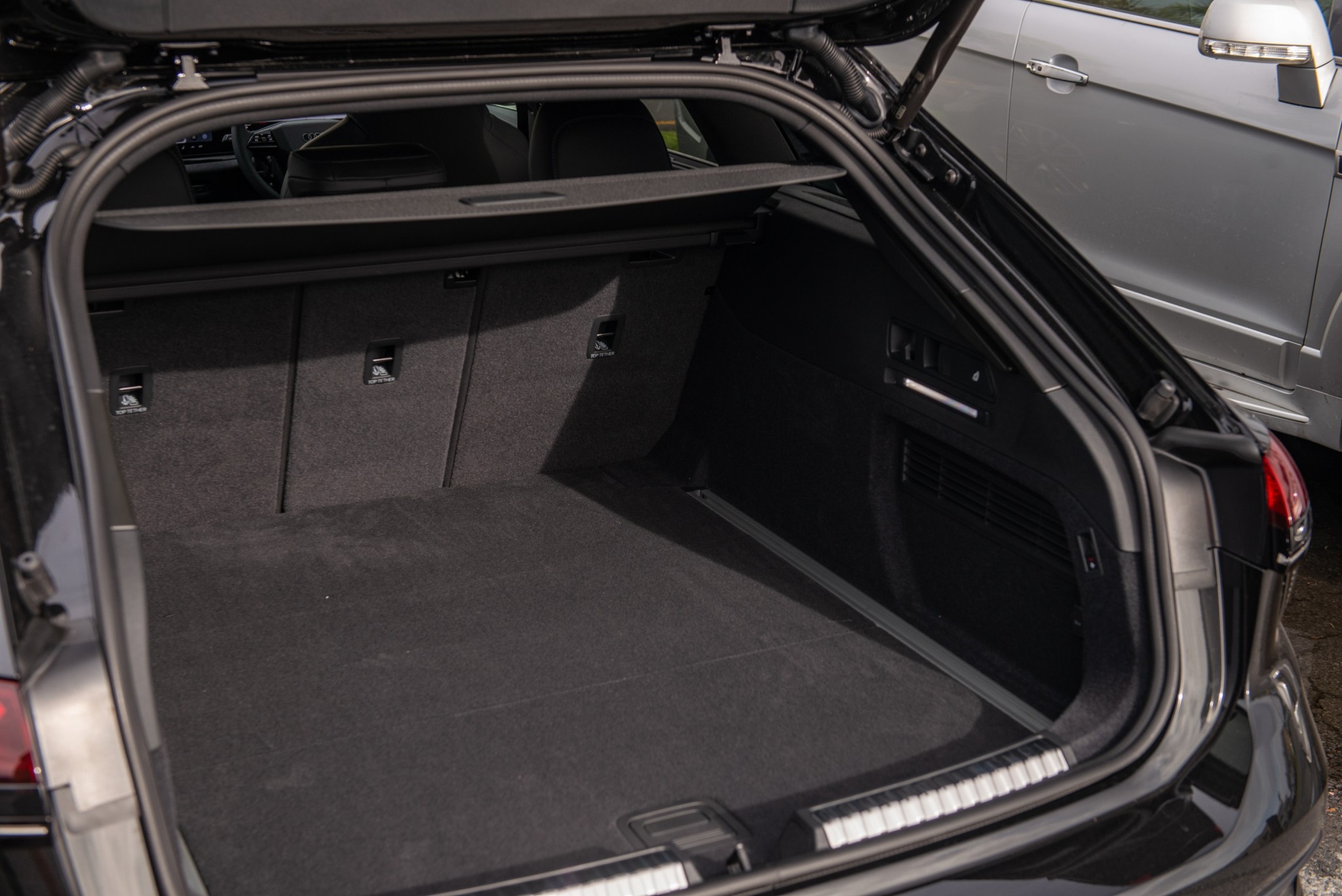 2026 Audi A6 3.0TFSI 270kW MHEV+ quattro Avant Carousel 19
