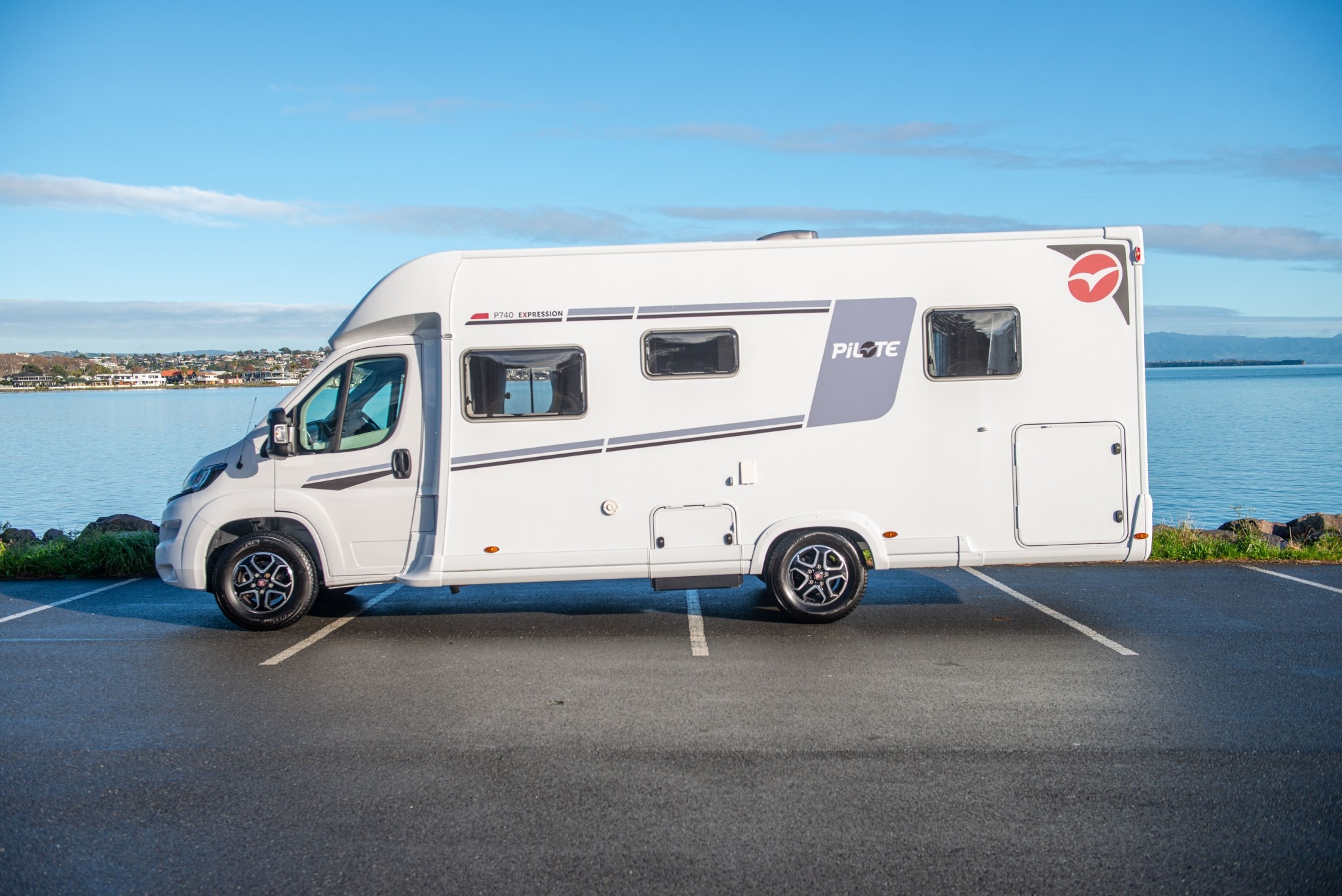 2024 Fiat Ducato Pilote P740 Collage 2