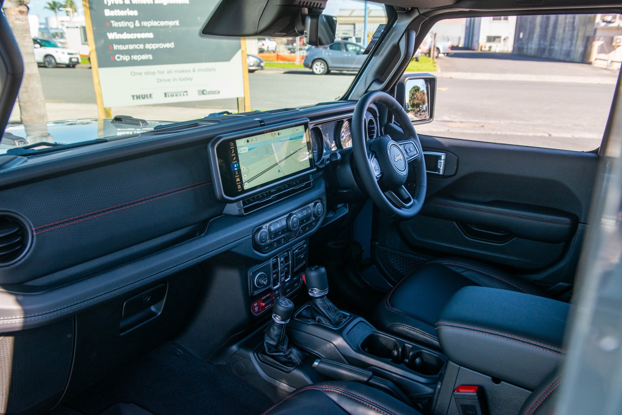 2026 Jeep Wrangler Rubicon 2.0P/4Wd/8At Carousel 13