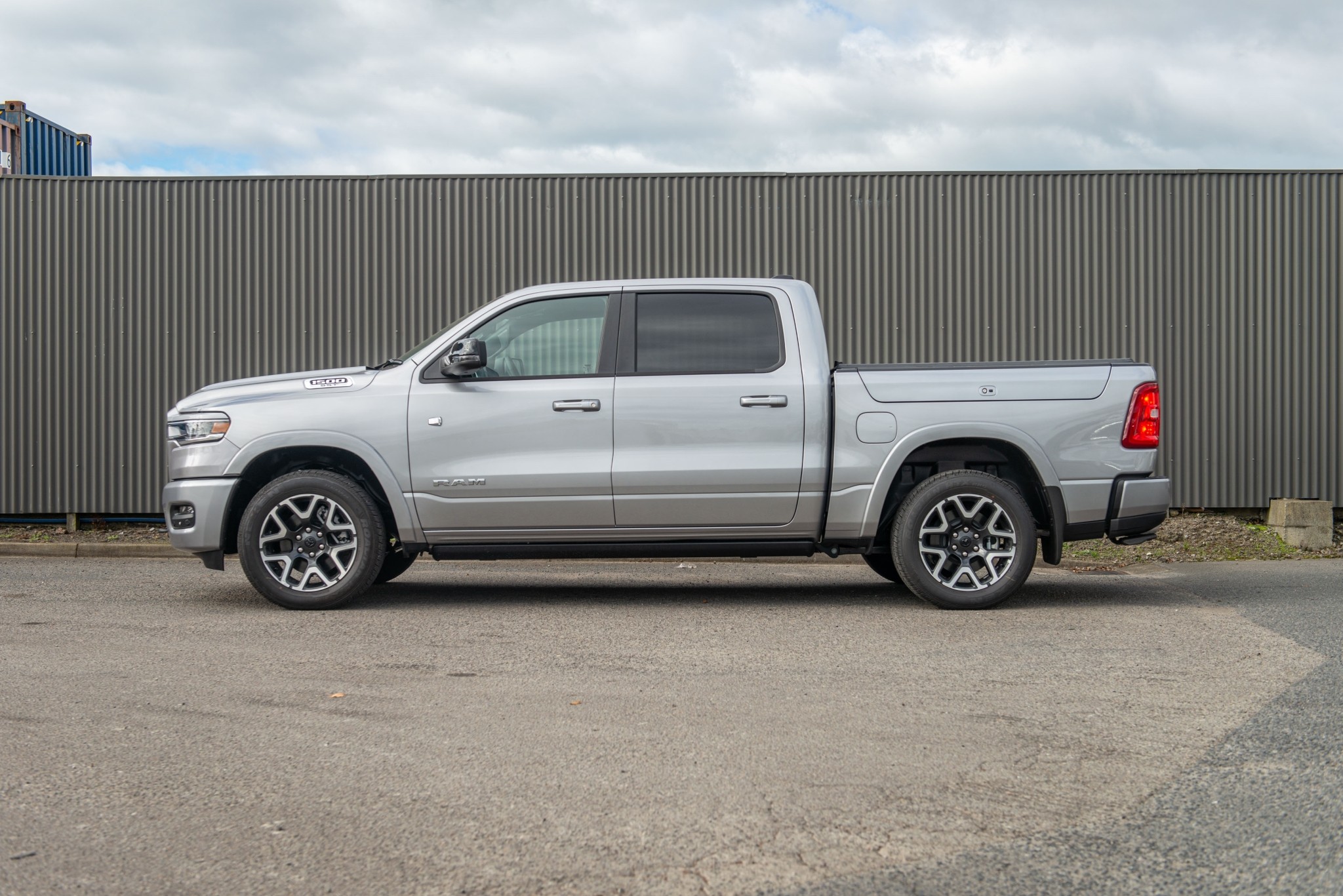 2026 RAM 1500 DT Laramie Sport Hurricane Carousel 5