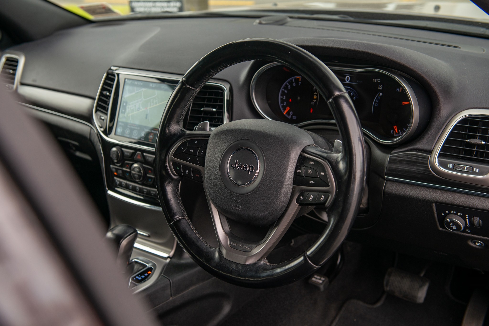 2021 Jeep Grand Cherokee Limited 3.6P/4Wd/8At Carousel 11