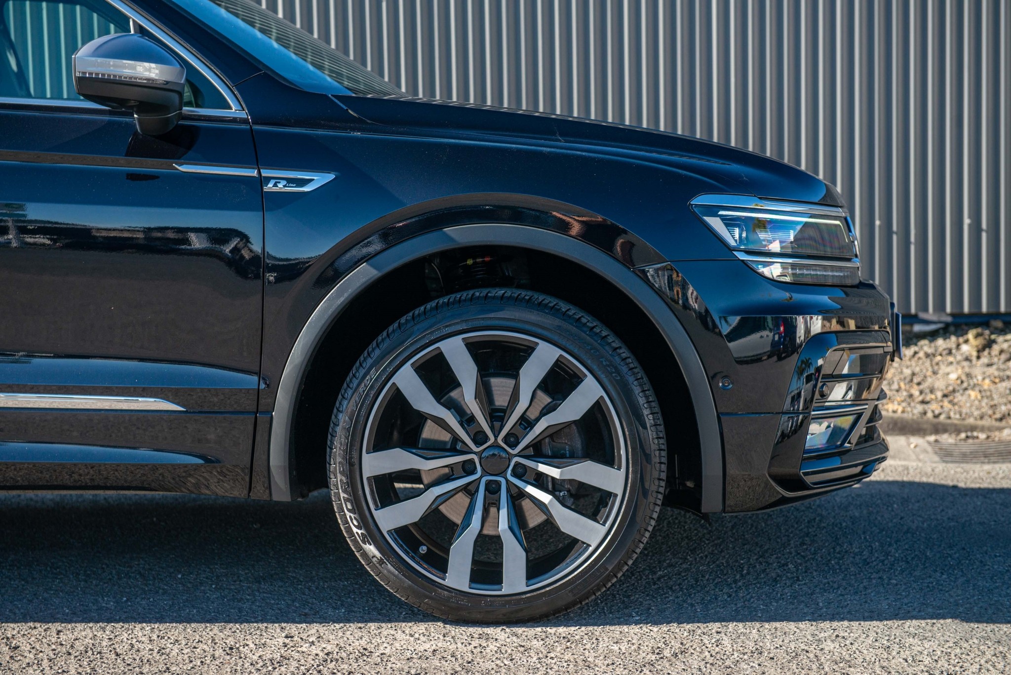 2020 Volkswagen Tiguan Allspace TSI R-Line 4Motion 2.0 Carousel 7