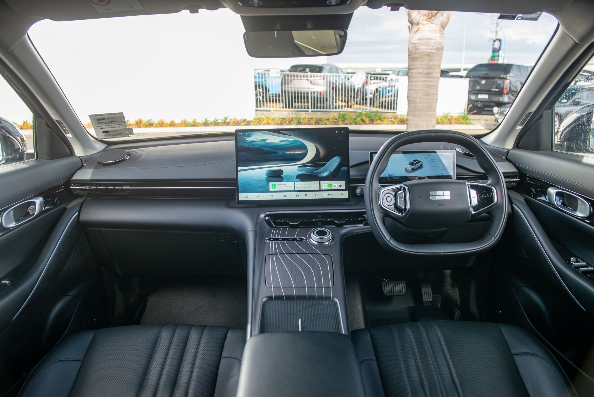 2025 Geely Starray EM-i Complete Phev/At Carousel 12