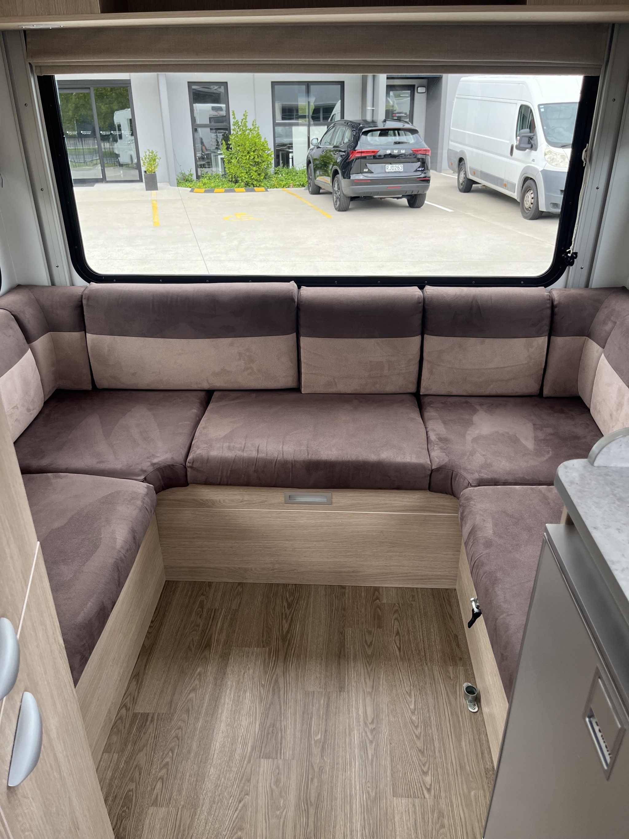 2020 Mercedes-Benz Sprinter 314 Mwb Cc Thl 2.1Dt Carousel 9