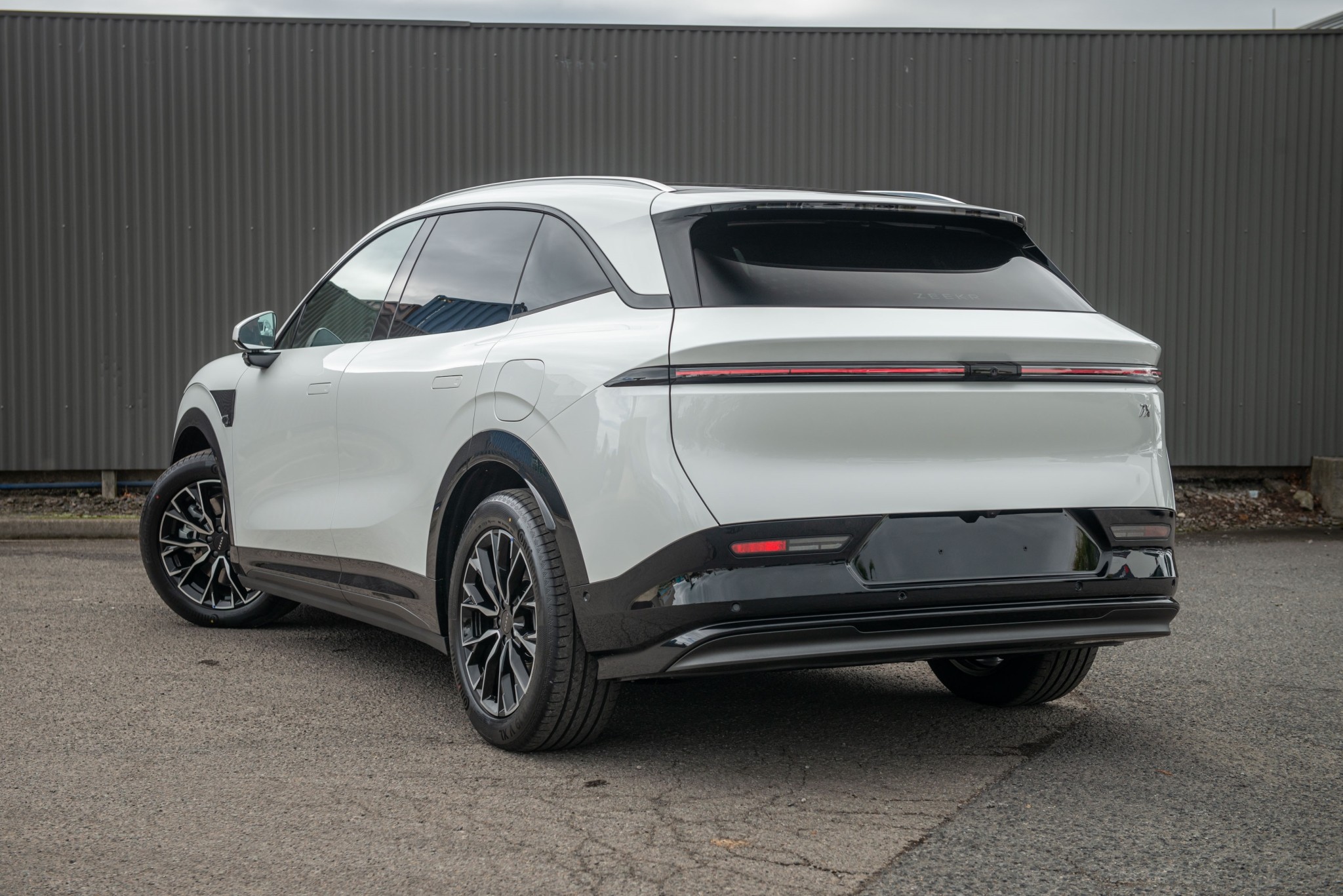 2026 Zeekr 7X Lr Rwd 100Kwh Carousel 1