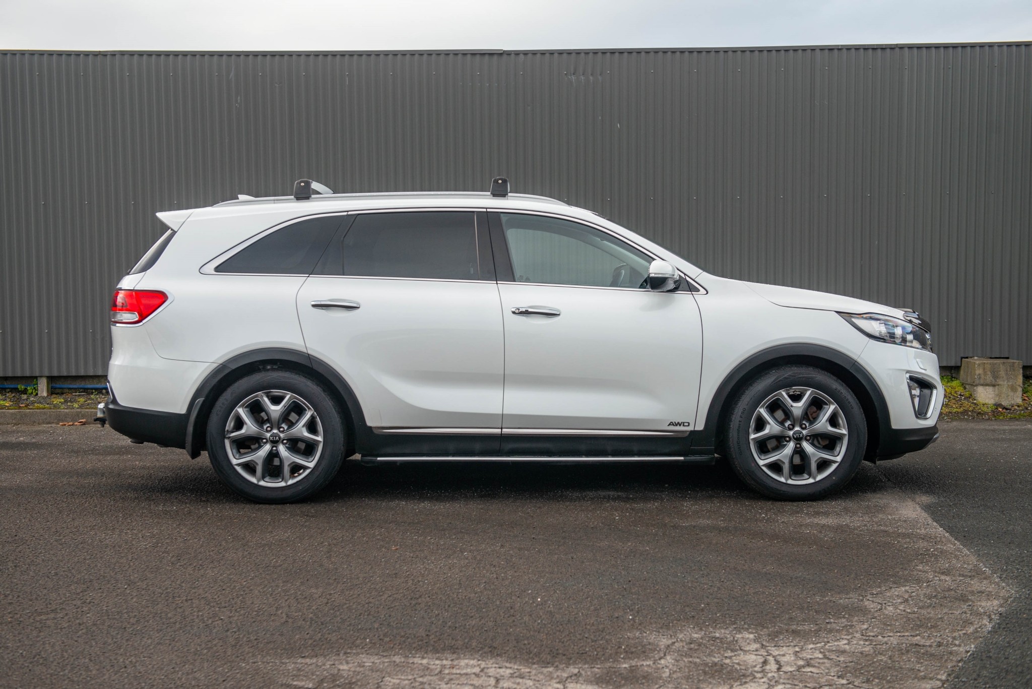 2016 Kia Sorento Ltd 2.2D/4Wd/6At/Sw Carousel 5