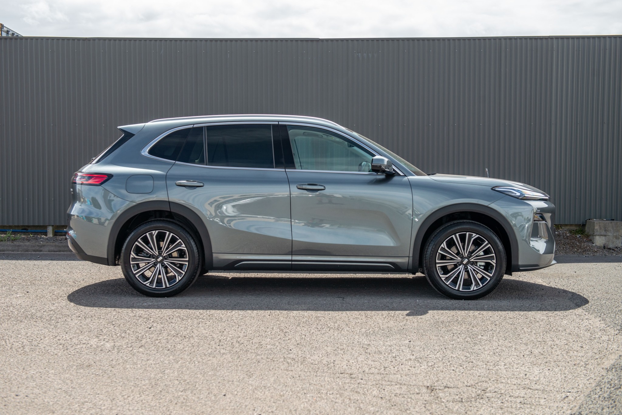 2026 Geely Starray EM-i Inspire Phev/At Carousel 4