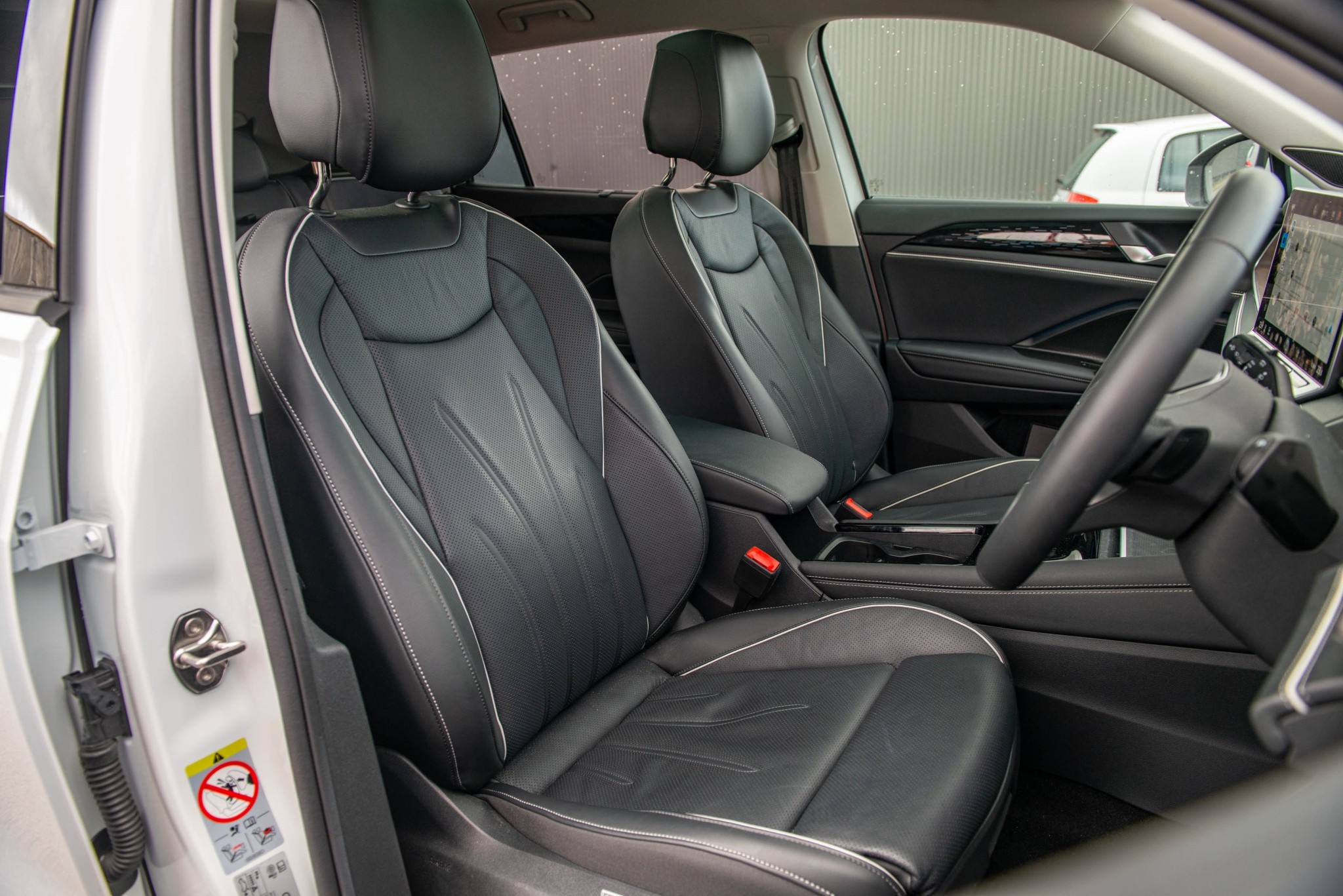2026 Volkswagen Tayron Elegance AWD Touring Package Carousel 10