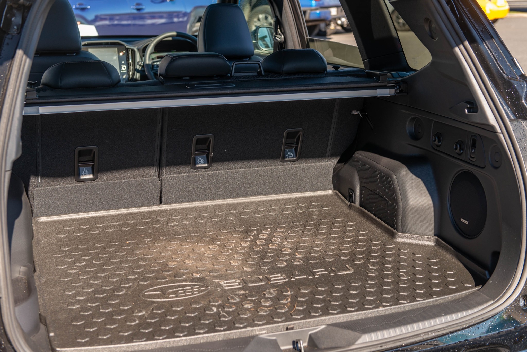 2026 Subaru Forester Hybrid Touring Carousel 17