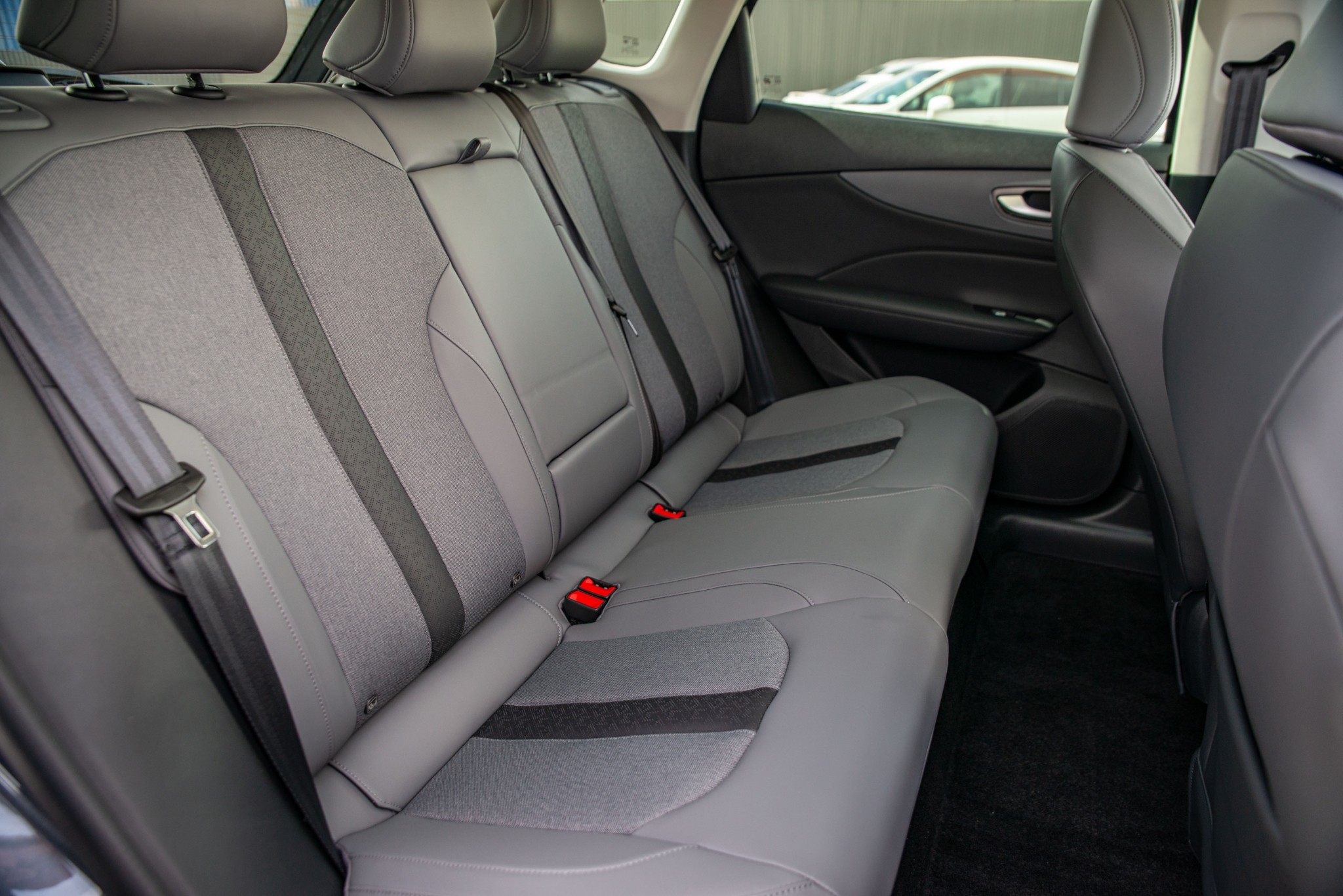 2026 MG S5 ESSENCE 62KWH Carousel 11