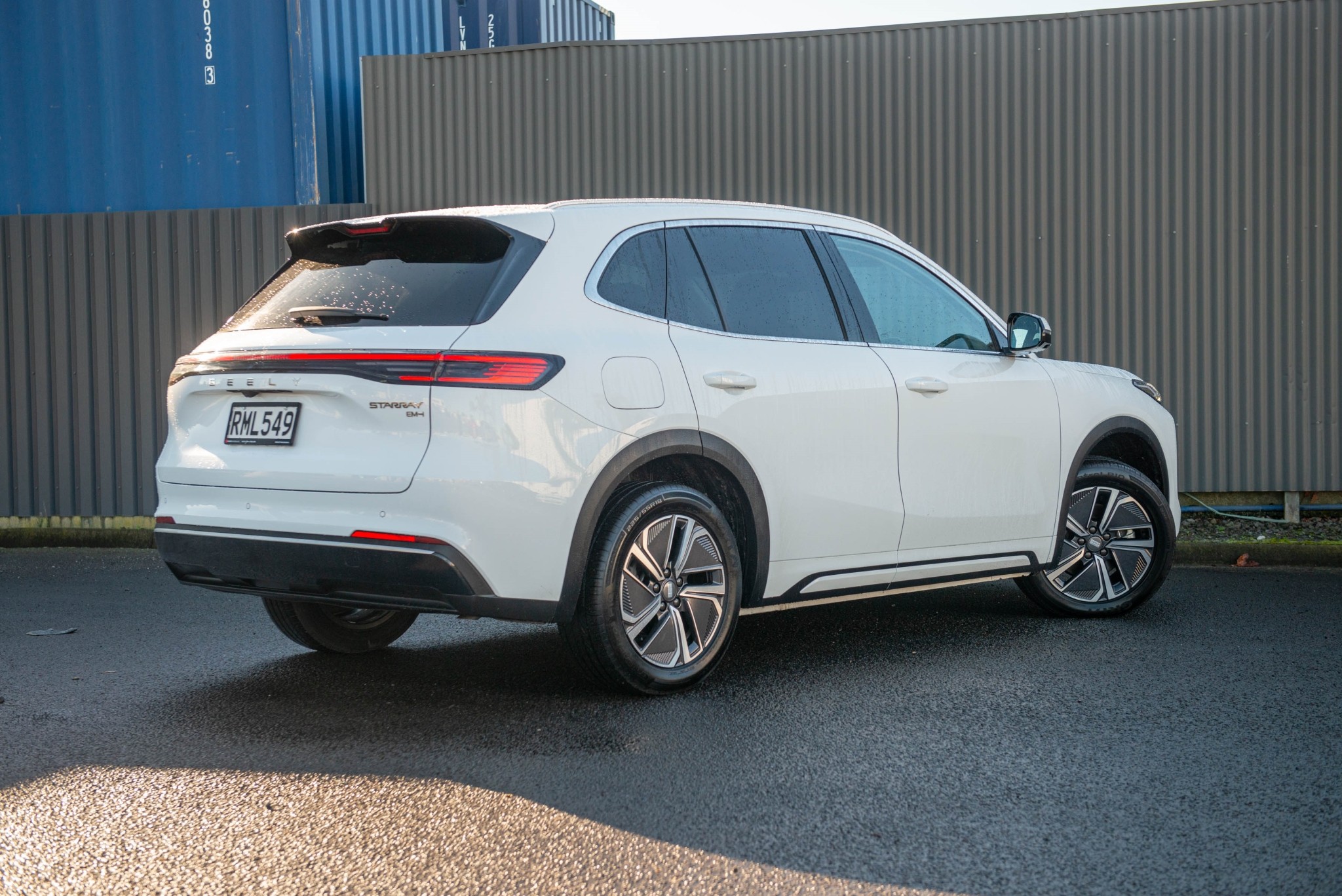 2025 Geely Starray EM-i Complete Phev/At Carousel 8