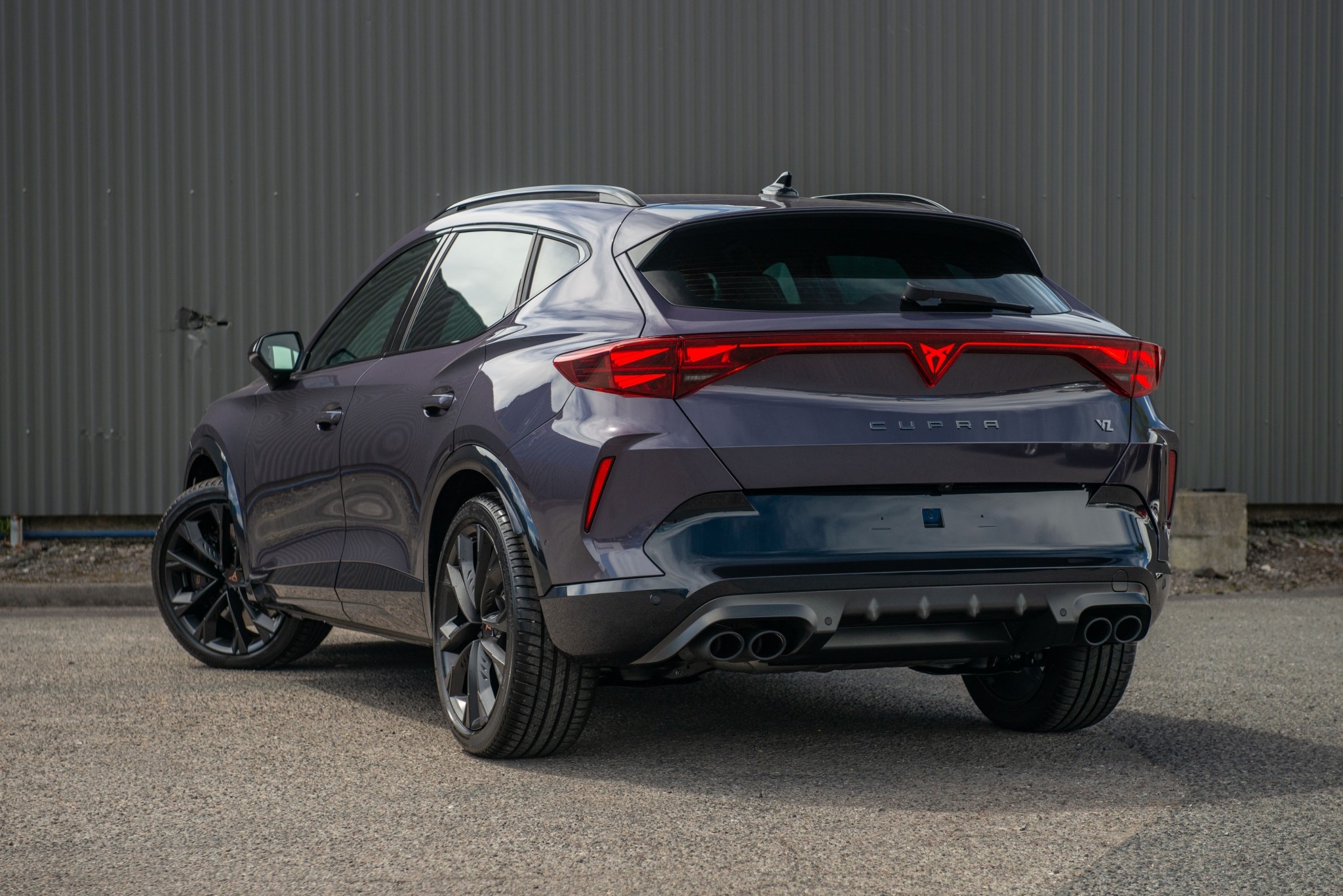 2026 CUPRA Formentor VZ 2.0 245kW AWD Pantera Edition Carousel 8