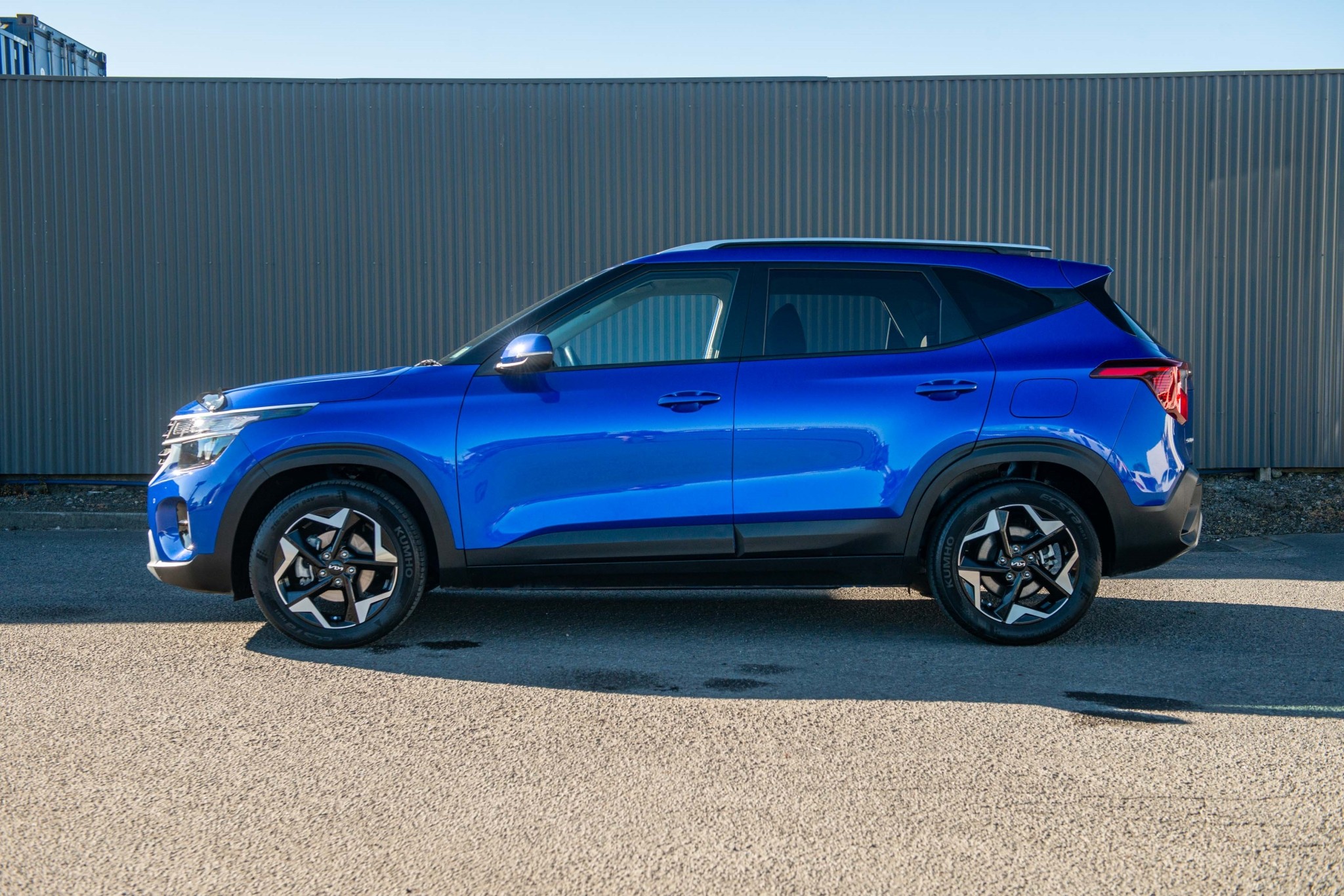 2023 Kia Seltos Lx+ 2.0P/Iv Carousel 6