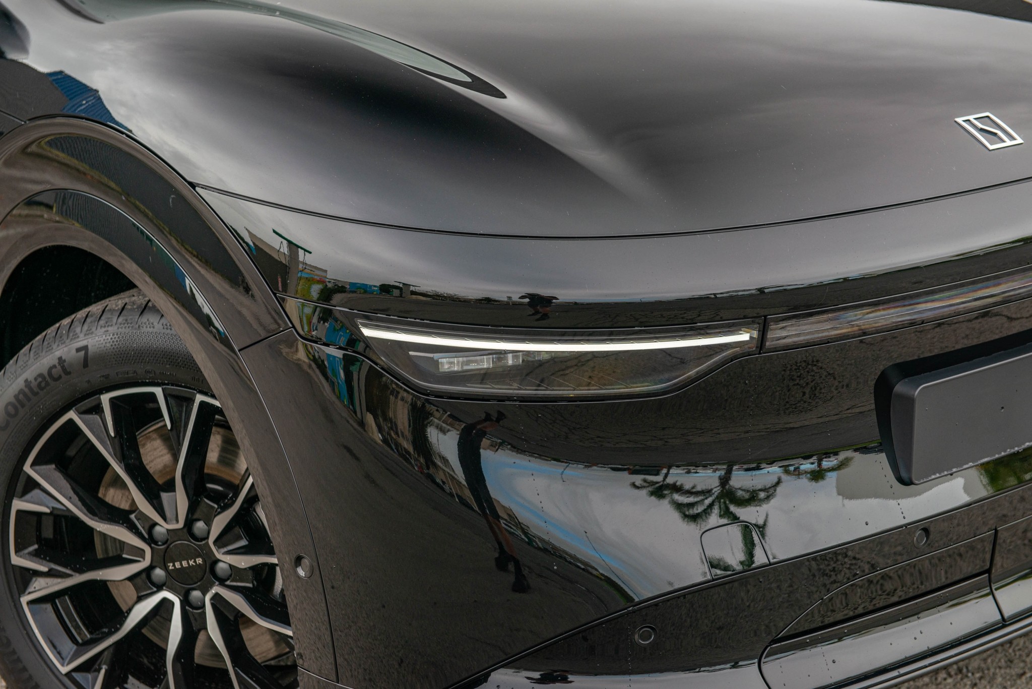 2026 Zeekr 7X LR RWD 100Kwh Carousel 3