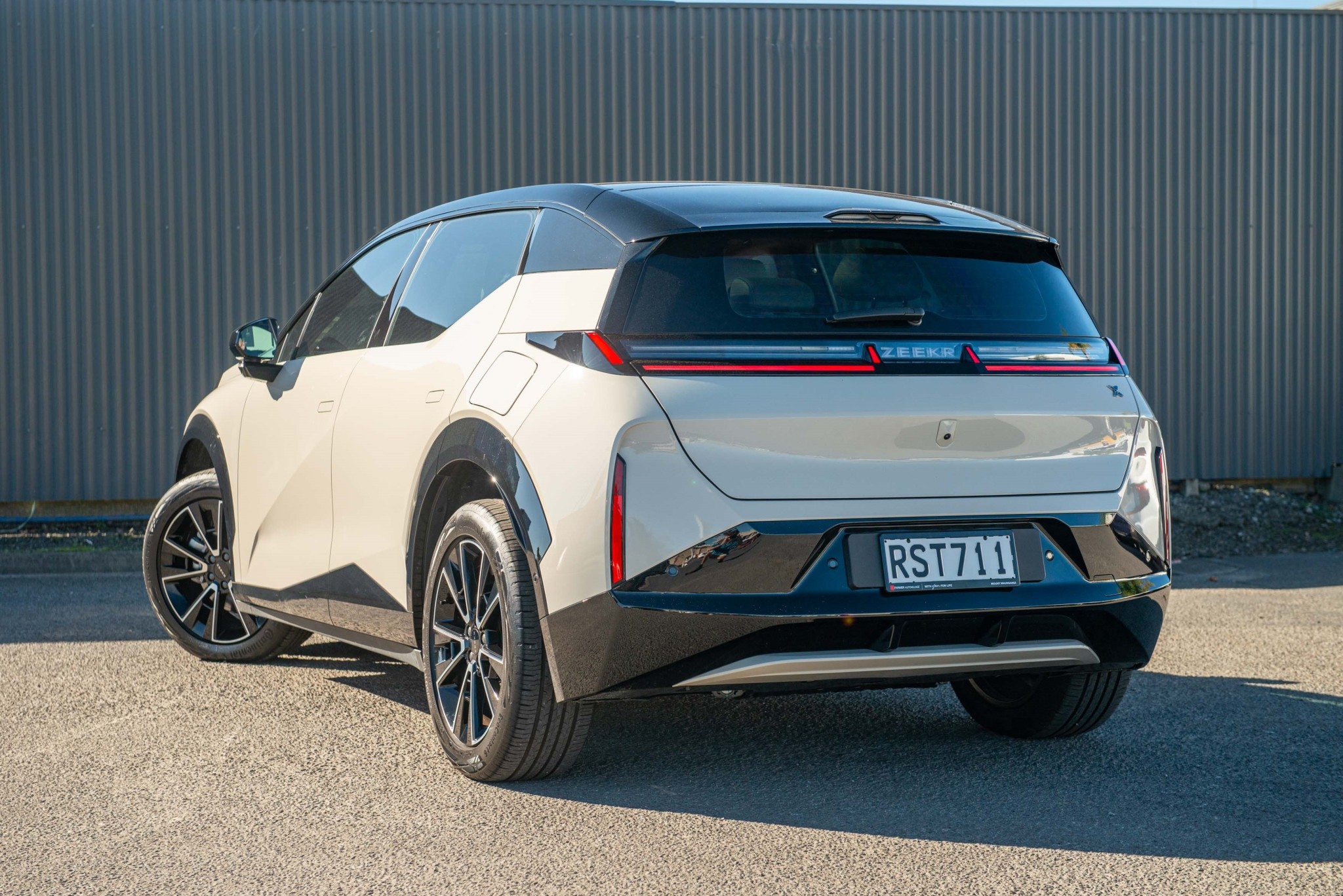 2026 Zeekr X Rwd 66Kwh Carousel 1