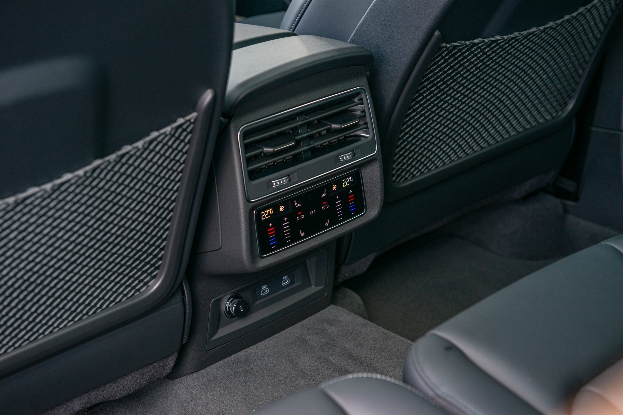 2026 Audi SQ7 4.0TFSI 373kW quattro Carousel 7