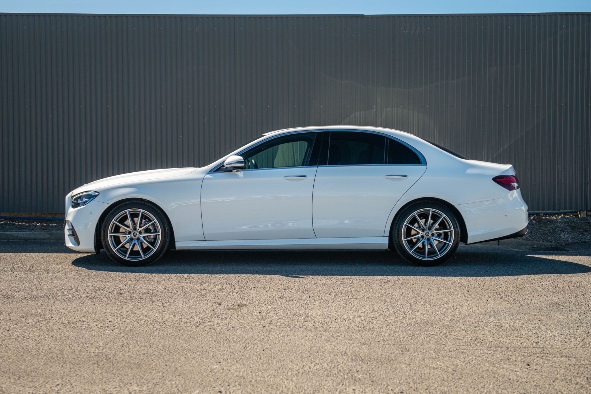 2022 Mercedes-Benz E 200 E200 2.0Pt/9At Carousel 7