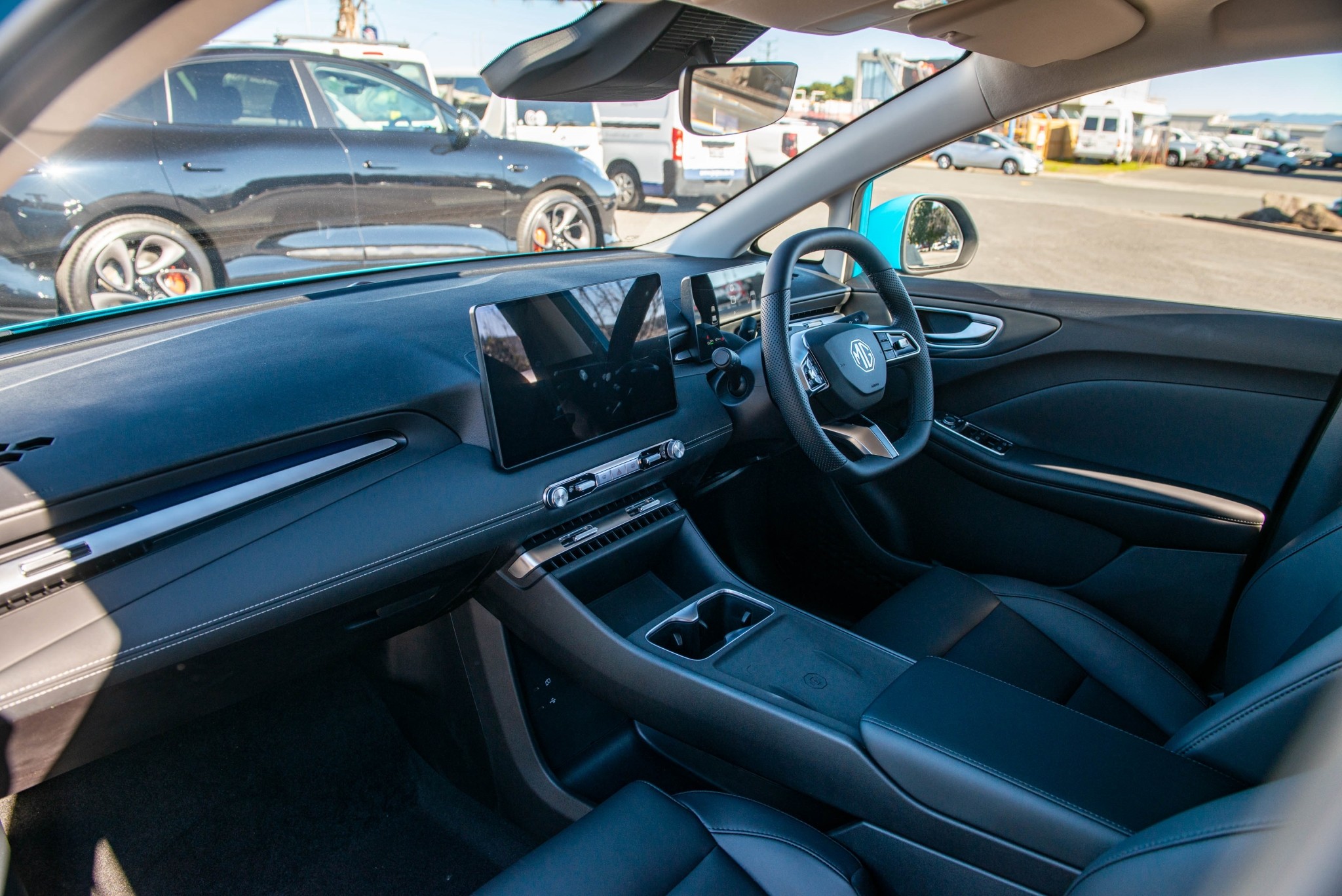 2026 MG 4 EV URBAN 54KWh ESSENCE Carousel 14