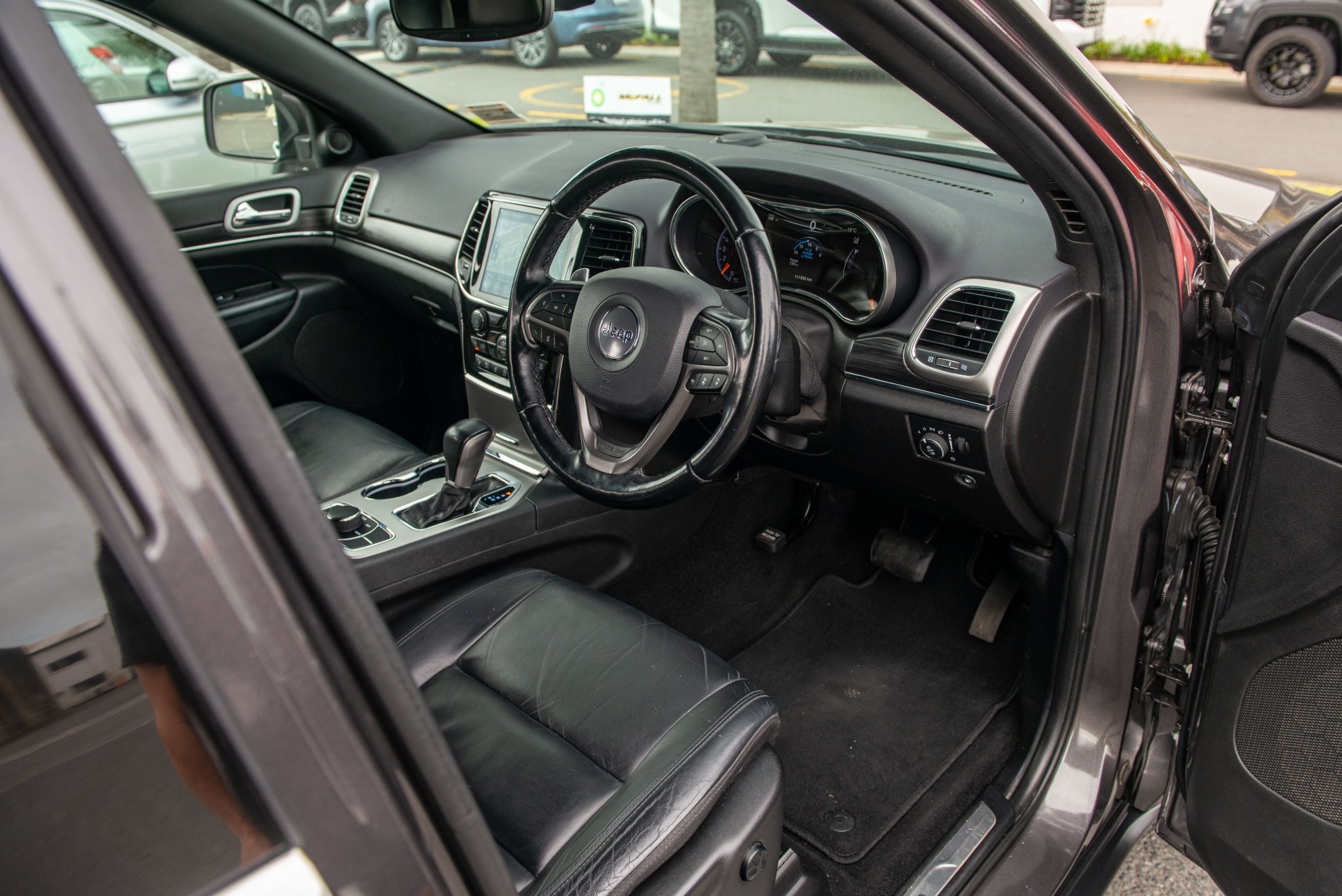 2021 Jeep Grand Cherokee Limited 3.6P/4Wd/8At Carousel 14