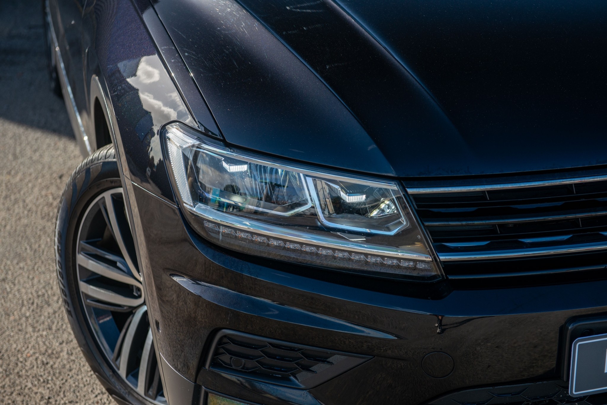 2017 Volkswagen Tiguan TSI Highline 4Motion Carousel 2